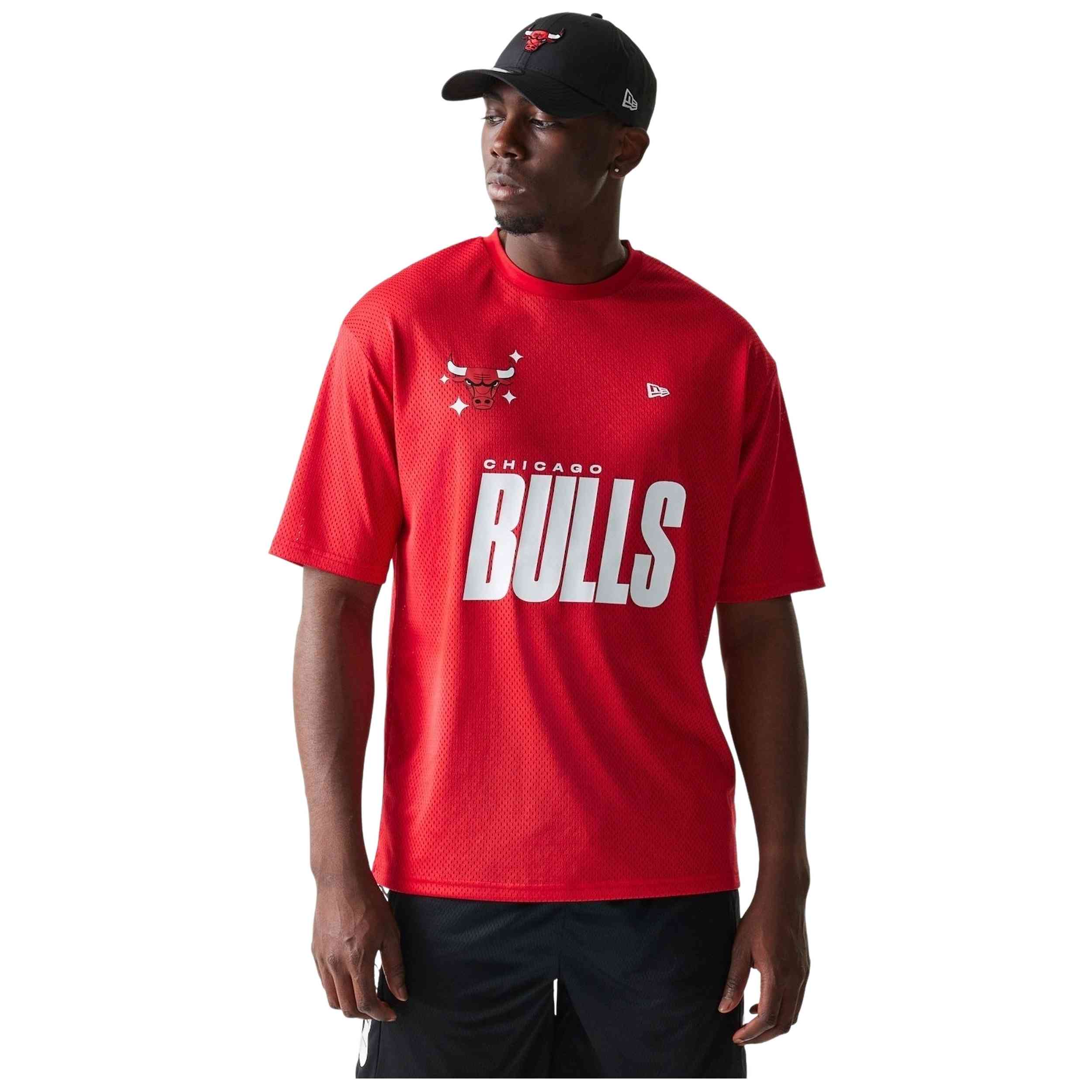 Textil New Era modelo Nba Grphc Mesh Tee Chibul Fdr en color Rojo