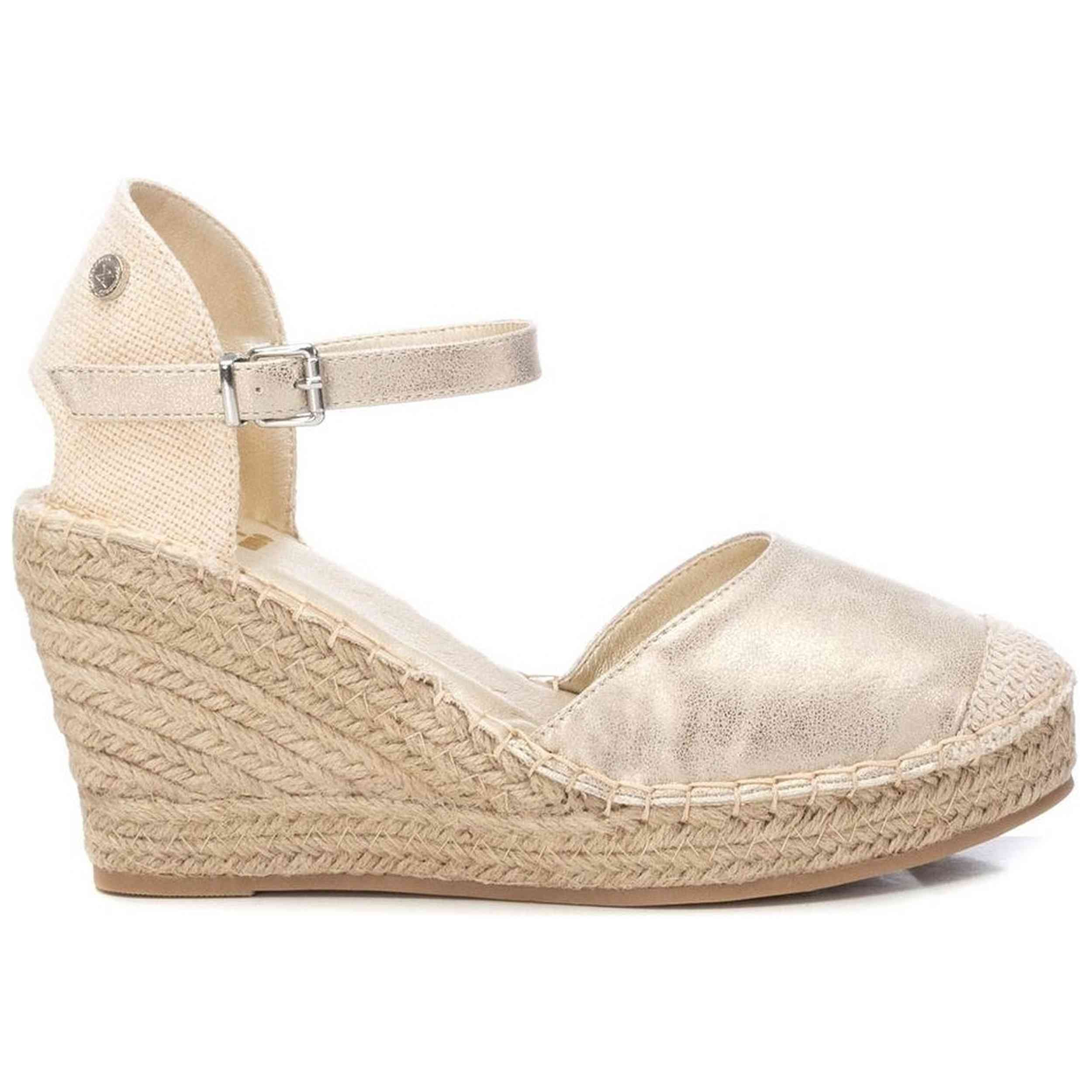 Sandalias De Plataforma Xti modelo 14238206-S6A1 para Mujer en color Dorado