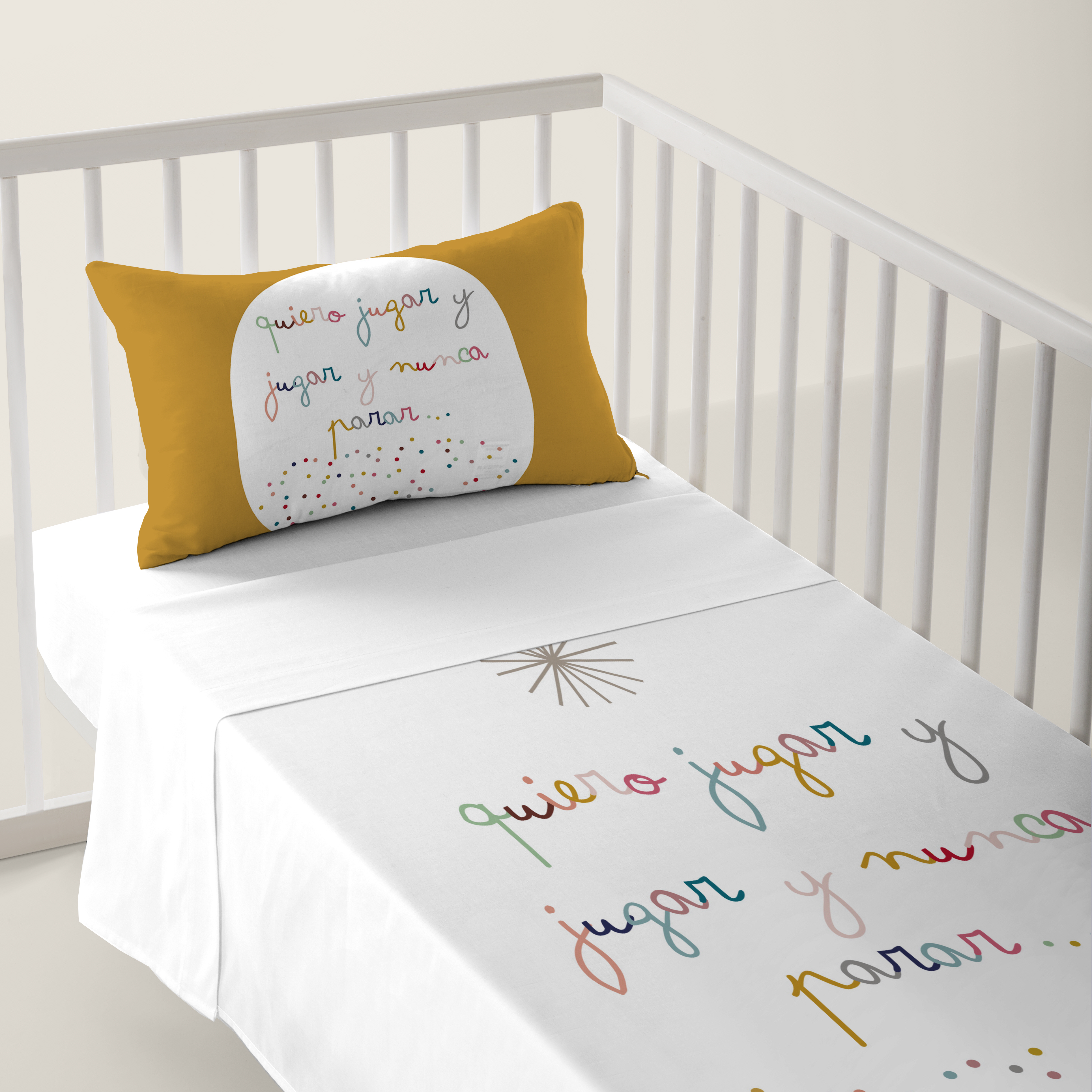 HACIENDO EL INDIO - Juego de Sábanas Cuna Estampado 100% Algodón - Juego de 2 Piezas Incluye Sábana Encimera y 1 Funda de Almohada - 100x130/120x180 cm - 27 Modelos Disponibles - Fabricado en España