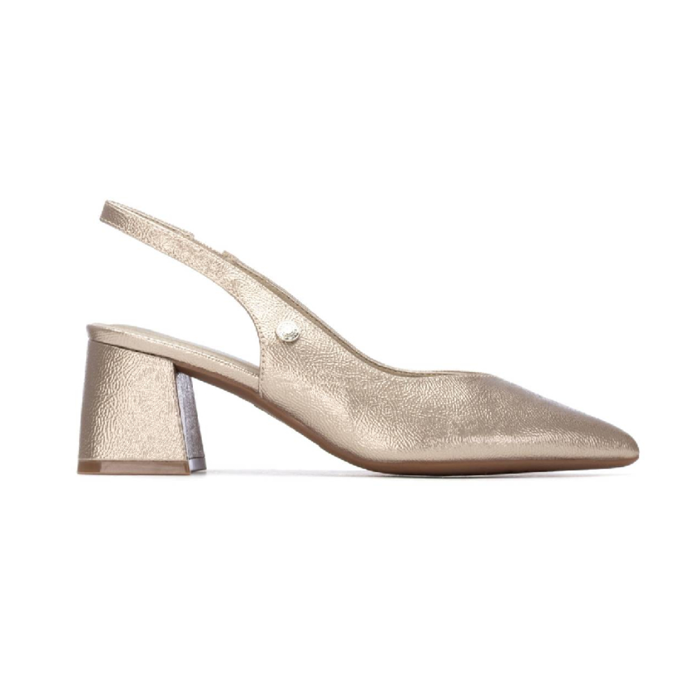 Zapatos De Vestir Xti modelo 175073 en color Oro