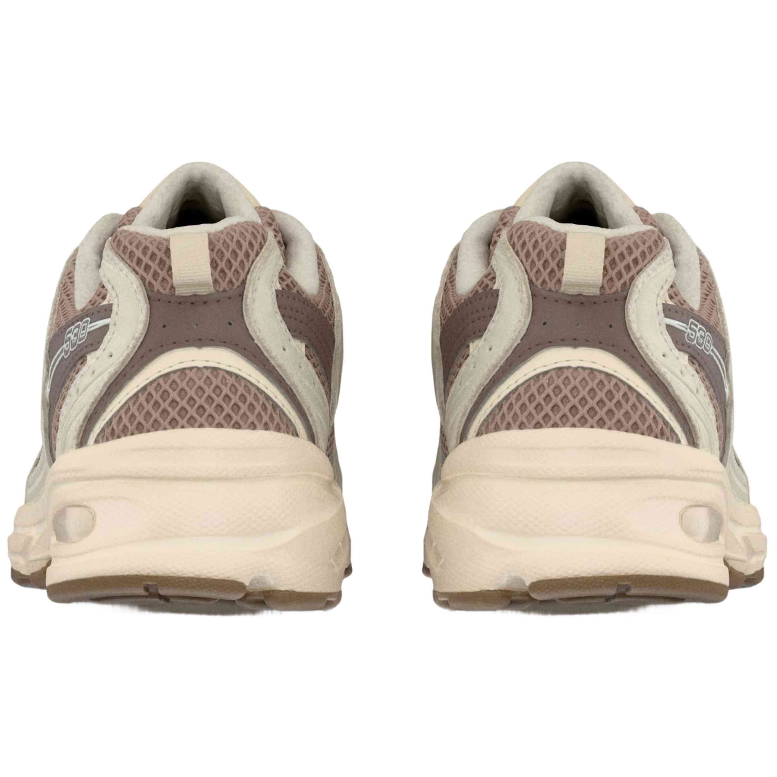 Zapatillas New Balance modelo U530SUA para Mujer en color Beige