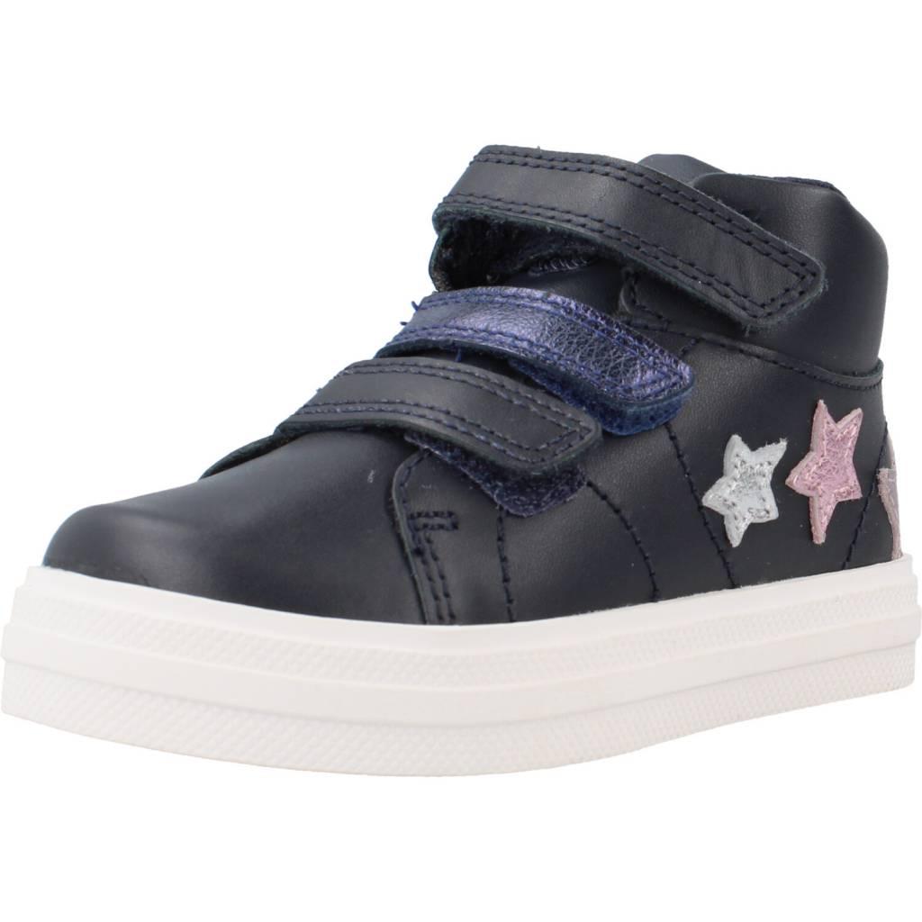 Zapatillas Niña Marca Clarks Modelo Nova Fun T