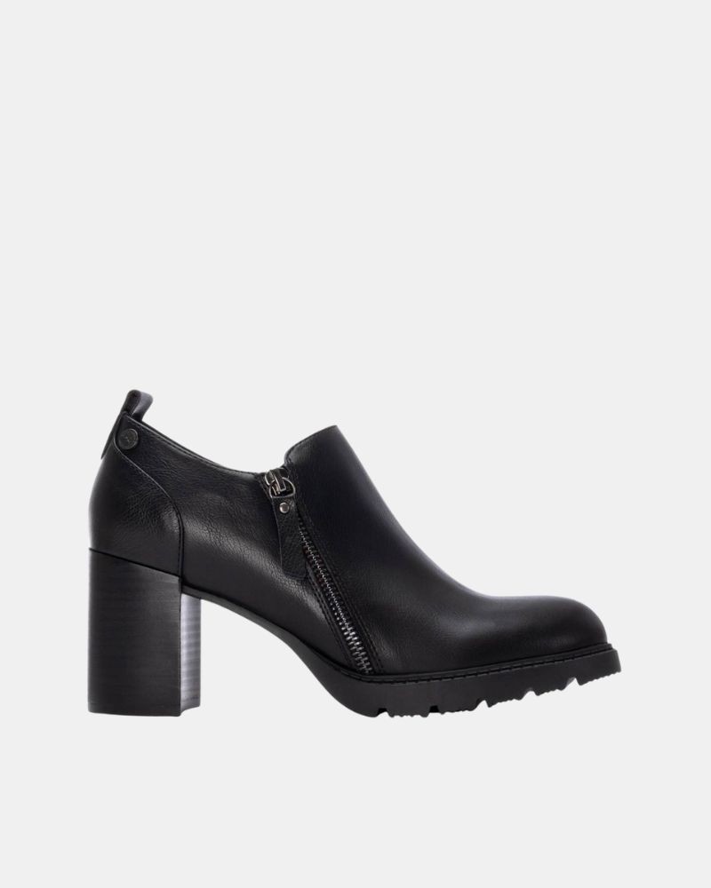 XTI 144301 Botines Bajos Mujer Negro