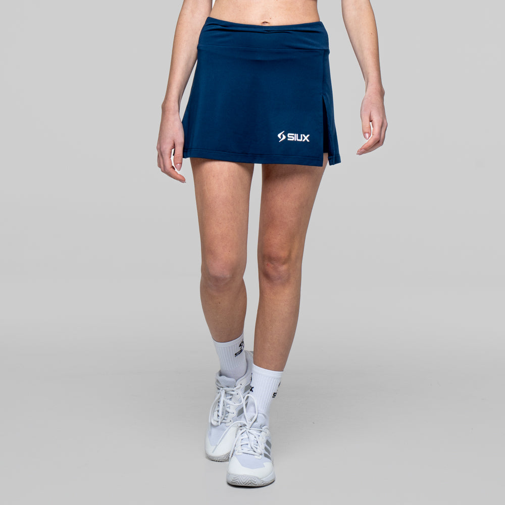 Siux - Falda de Pádel Azul Marino Club Mujer - Con Culotte Interior, Cómoda y Transpirable - Ropa Deportiva para Pádel - Falda Deportiva - Con Culotte Interior - Tejido Transpirable