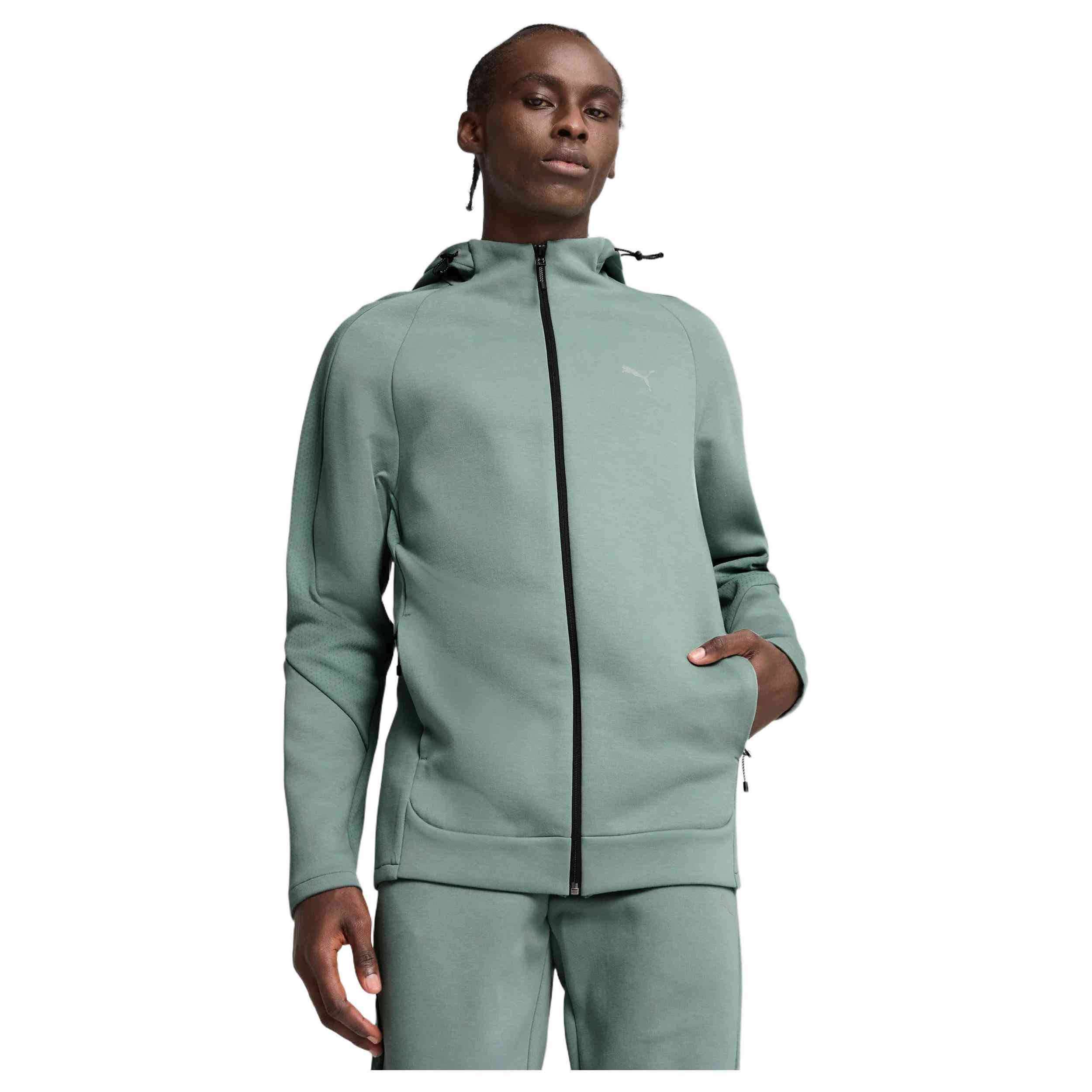 Chaquetas Puma modelo 684613-30 para hombre y mujer en color Verde