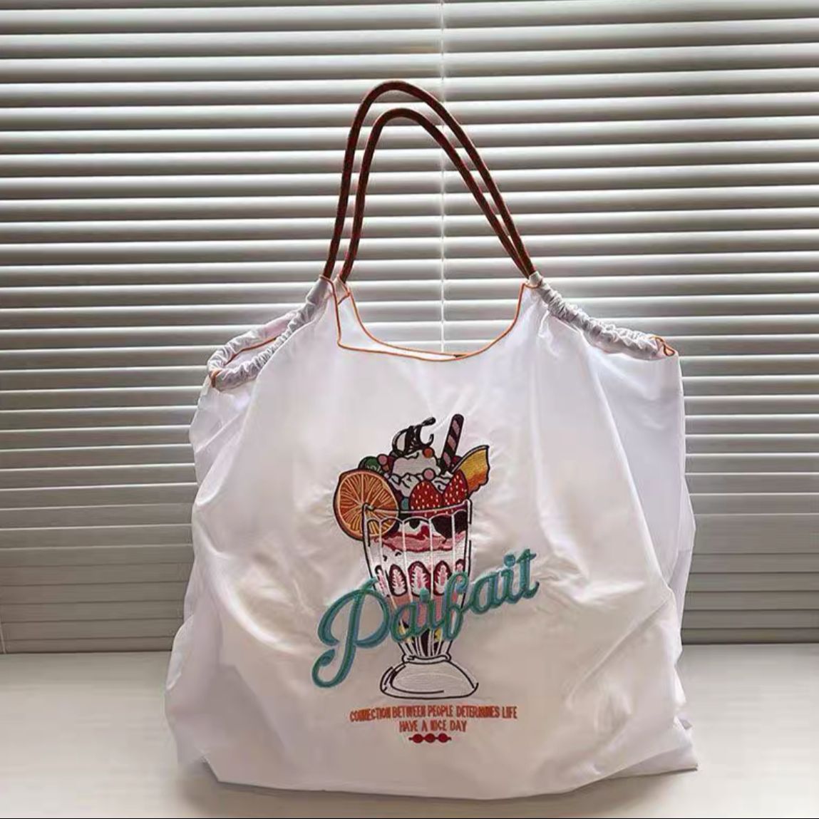 MEJORADA bolsa de nylon ecológica con Bordado de precisión,Para diario,compras,para verano,tamaño 50*40CM