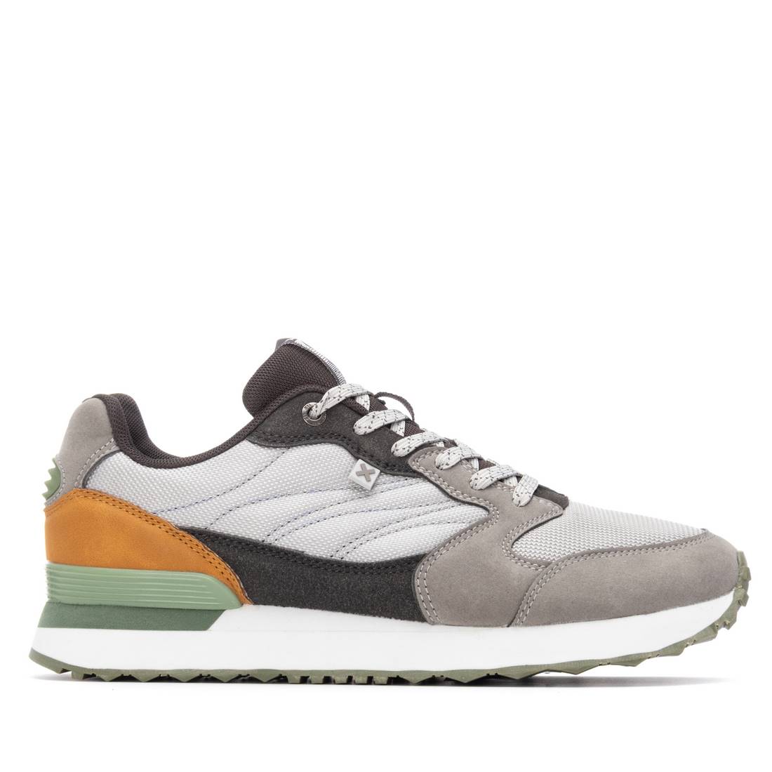 Xti - Zapatilla Hombre - Calzado Cómodo y Versátil - Moda casual - Modelo  13048402