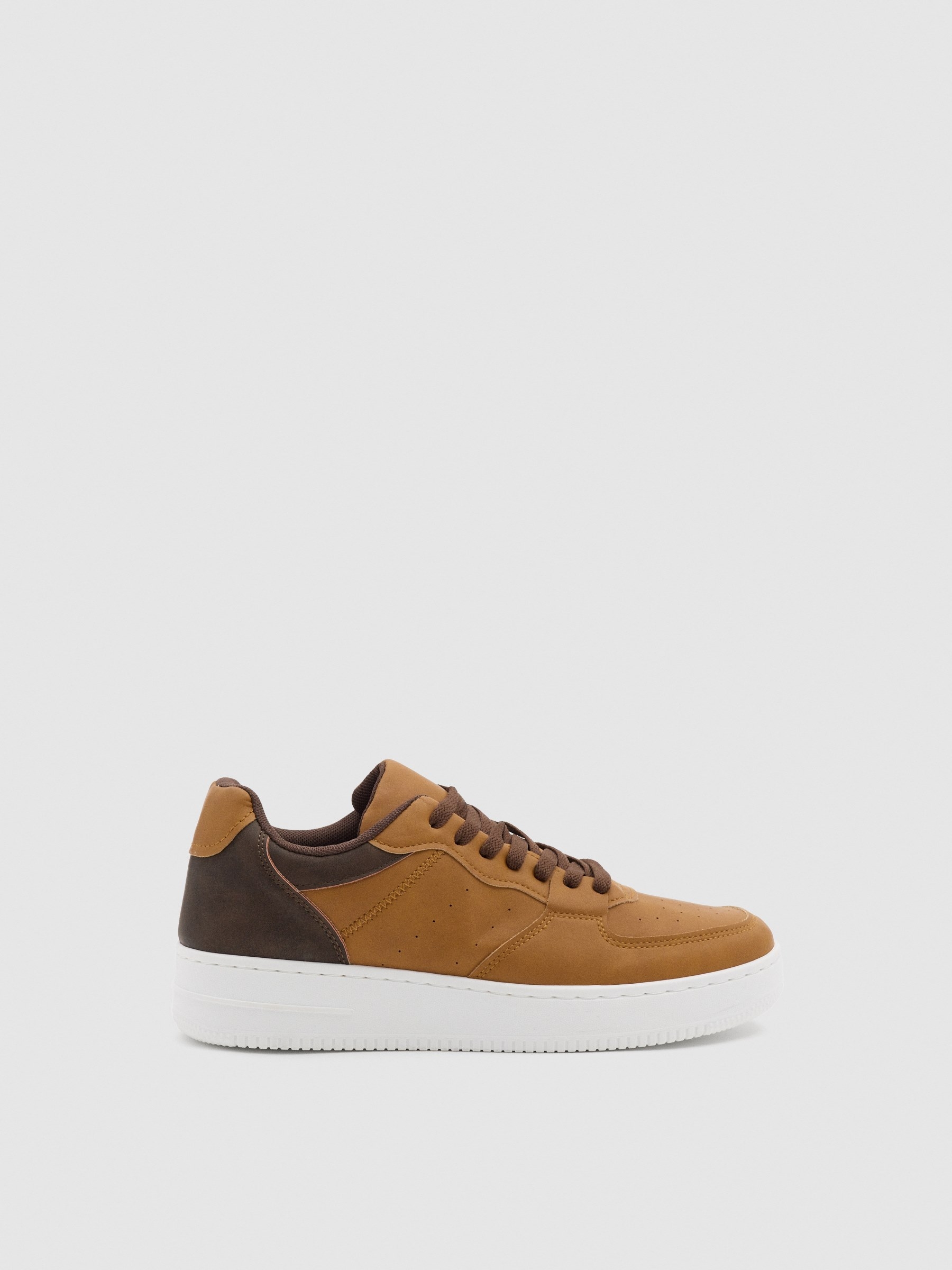 Zapatilla deportiva casual, confeccionada en tejido de antelina INSIDE