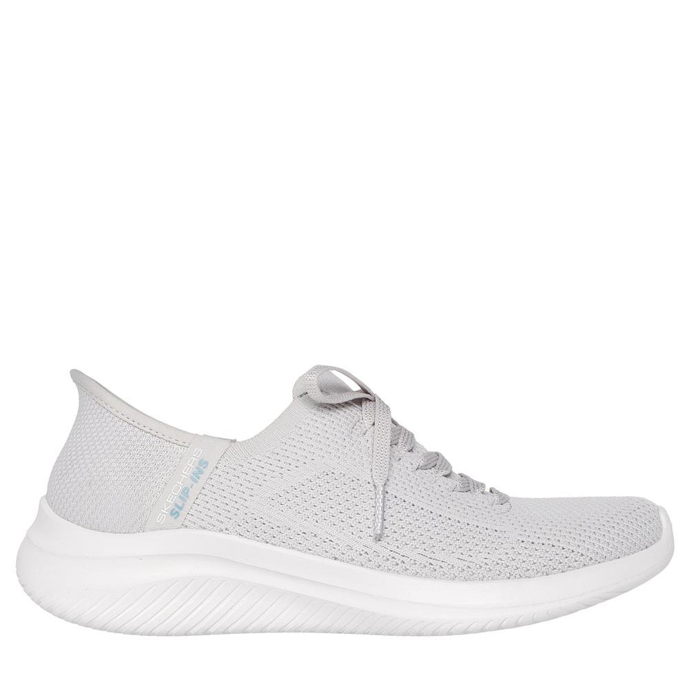 Cómoda Deportiva mujer Skechers SLIP-INS ULTRA FLEX ELEVATED MOTIO gris. Diseño para calzar sin manos Comfort Pillow en el talón. Plantilla amortiguadora Memory Foam Altura Tacón bajo (1-3 cm) Referencia 150457-LTGY