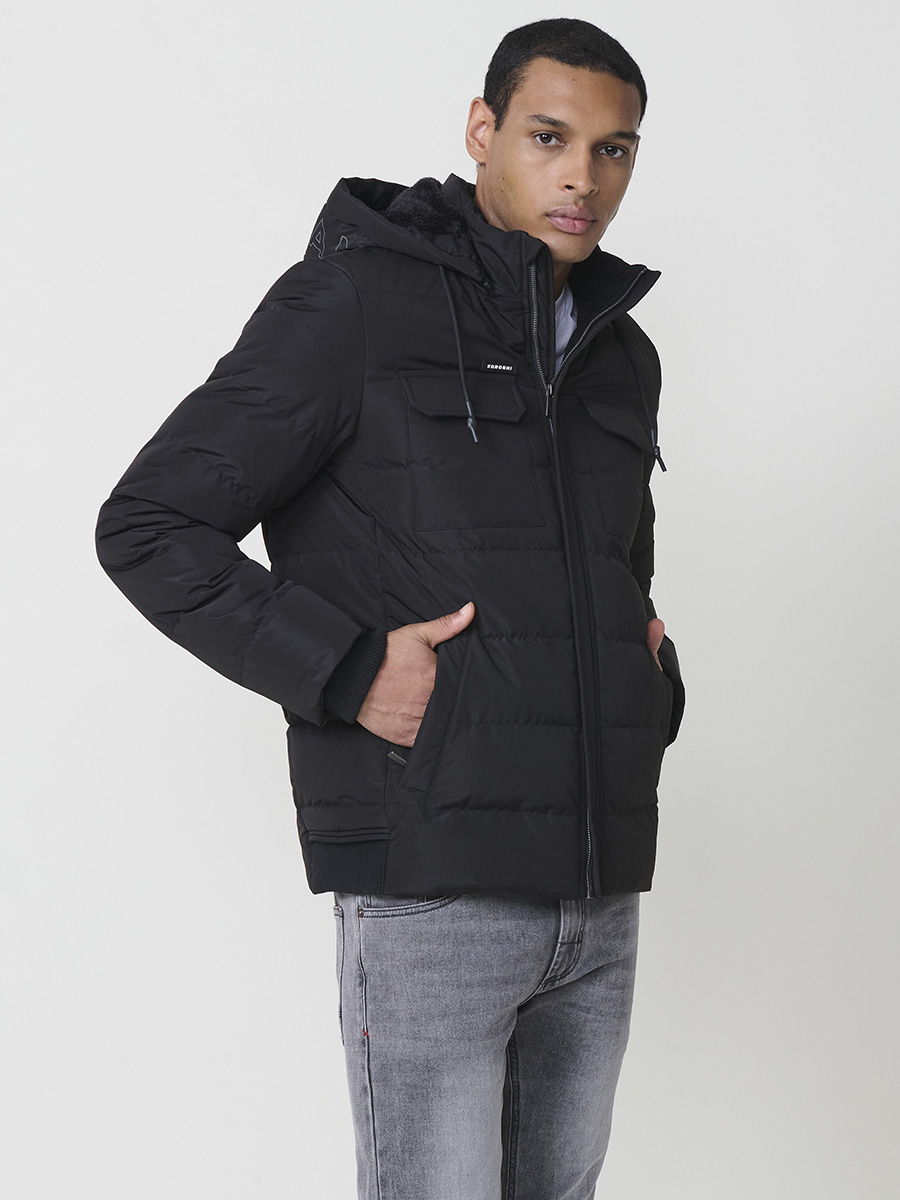 Koroshi - Chaqueta acolchada para hombre con capucha, estilo field jacket y bolsillos de pecho, 100% poliéster, negro