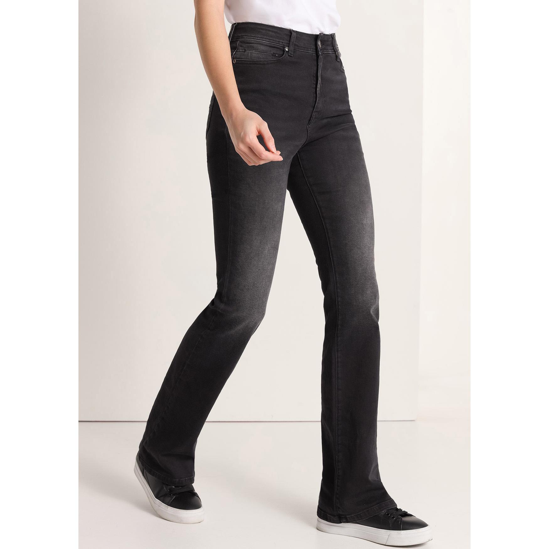 CIMARRON - GRACIA HUGO - Jeans cintura Alta boot cut - Tiro largo- Tallaje en Pulgadas
