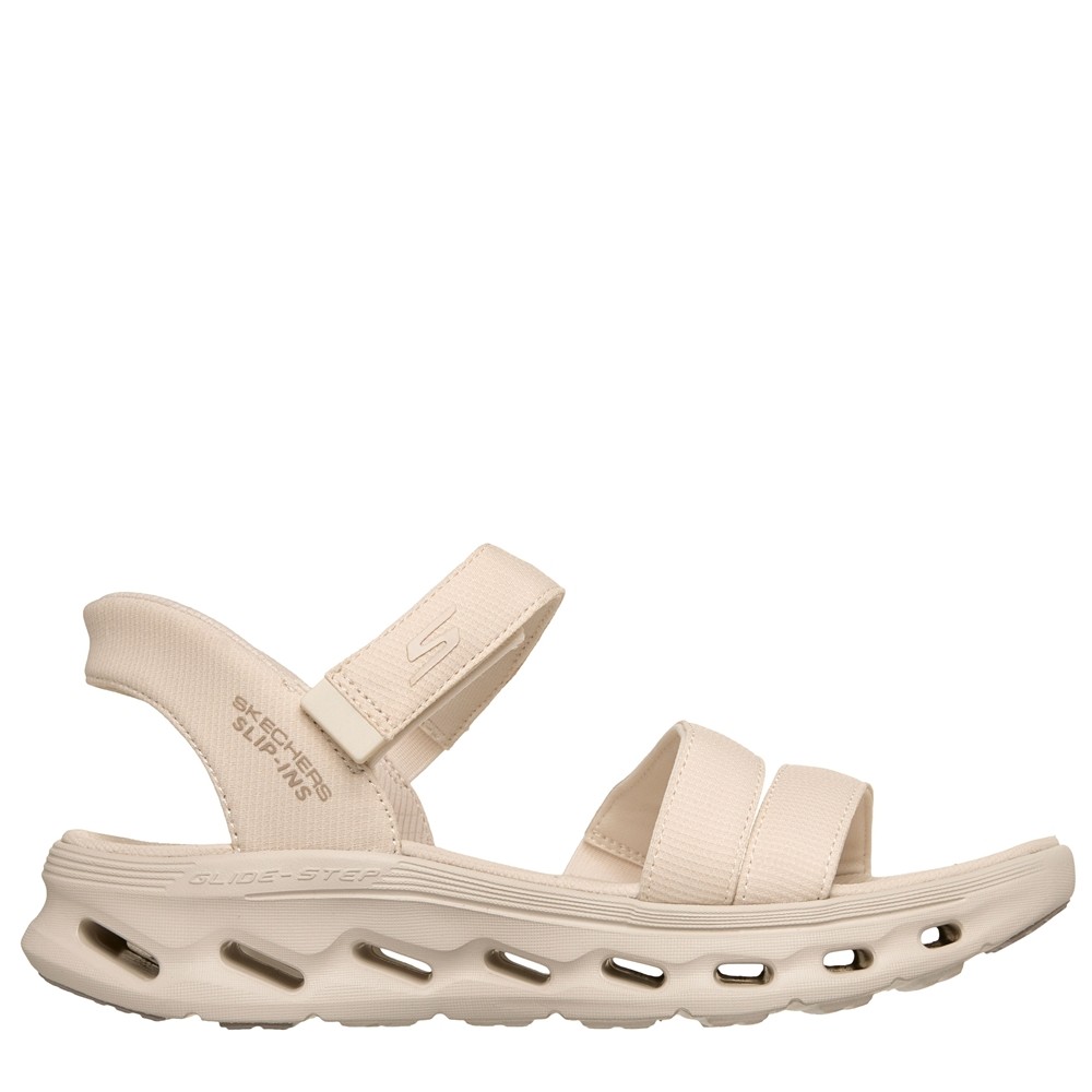 Cómoda  Sandalia mujer Skechers SLIP-INS GO WALK Glide-Step® 2.0 tejido beig ajustable. Hands Free Slip-ins® con Heel Pillow para calzar sin manos. Plantilla Goga Mat® Altura Tacón bajo (1-3 cm) Referencia 141269-NAT