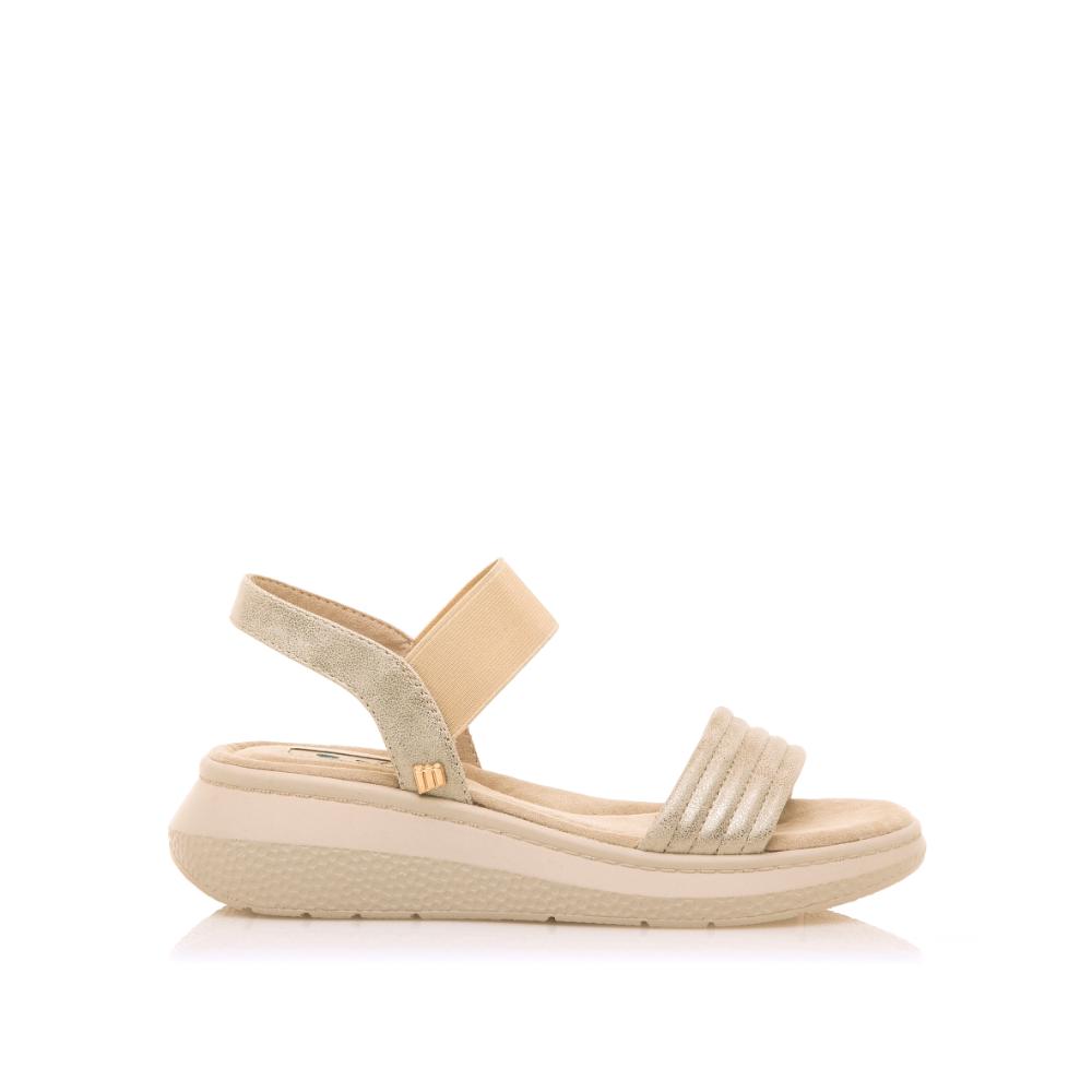 Sandalias marca Mustang modelo 60434-C55652 para mujer en color metal