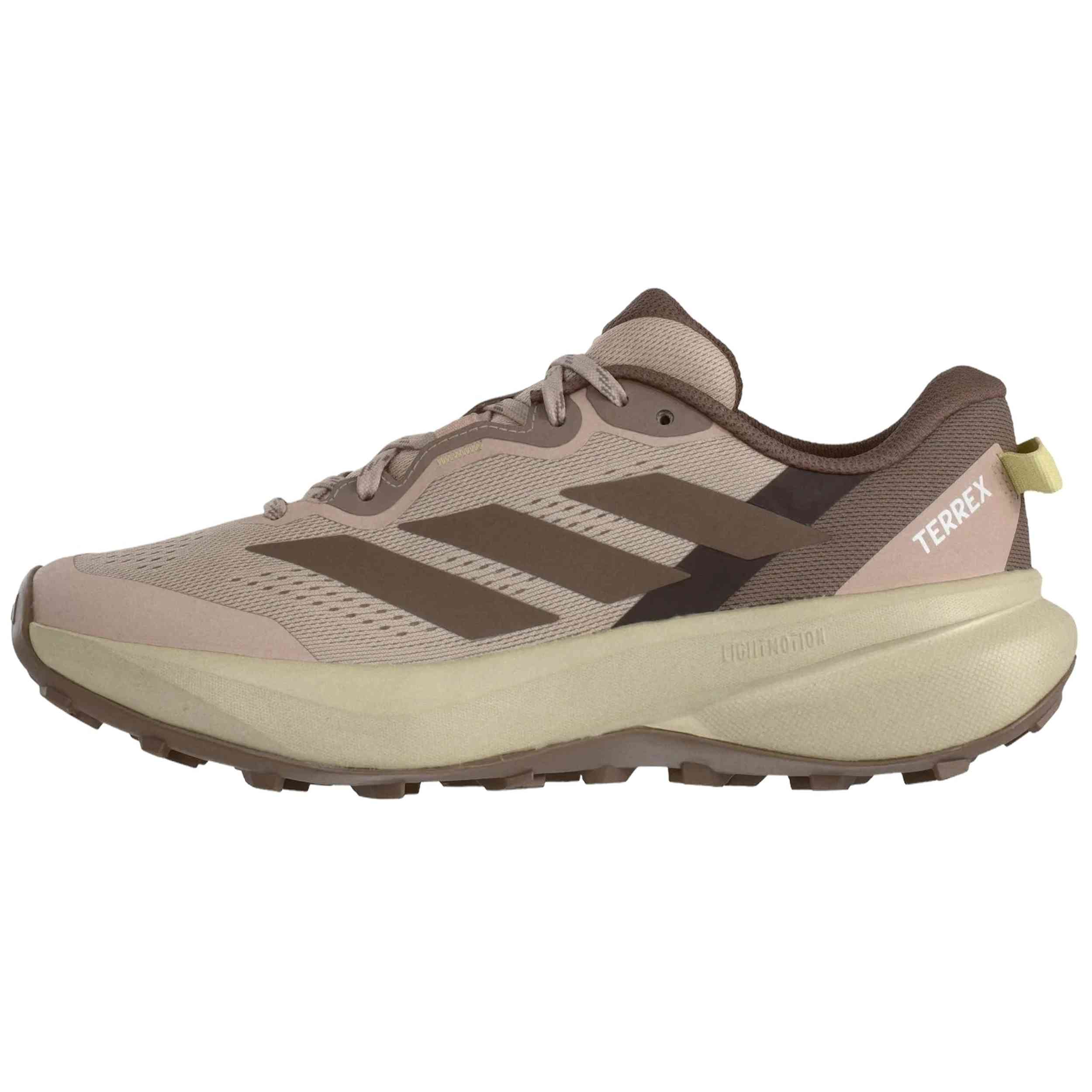 Zapatillas Adidas modelo Terrex Tracefinder Plus "Beige" para Mujer en color Beige