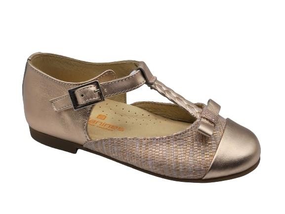 Andanines - Merceditas para niña modelo 191403 en color cobre, zapatos planos y sin cordones ideales para uso diario y ocasiones especiales