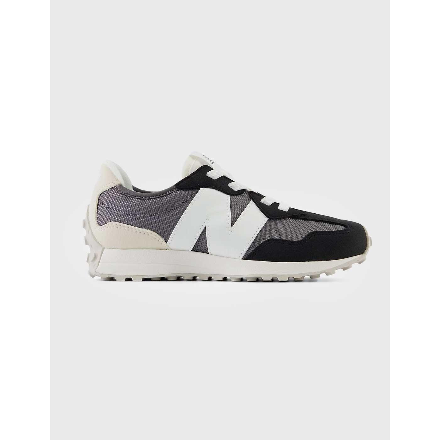 New Balance 327 Zapatilla Infantil Negra para Corredores