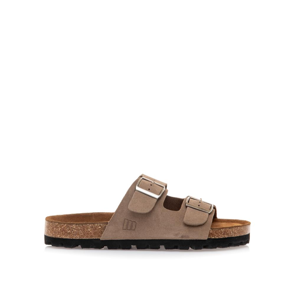 Sandalias Mustang modelo 84716 en color Marrón