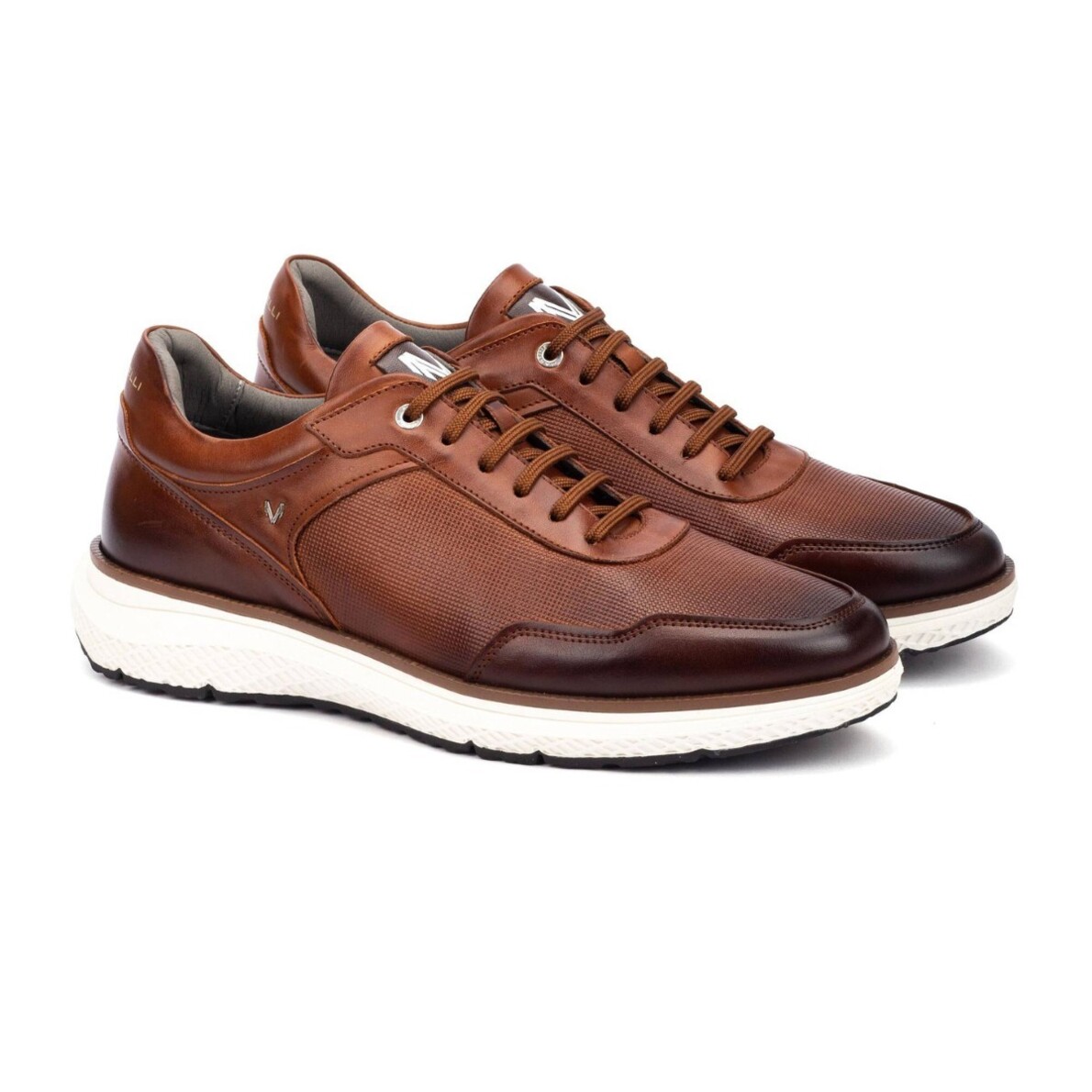 Sneakers Martinelli modelo Canterbury en color Cuero
