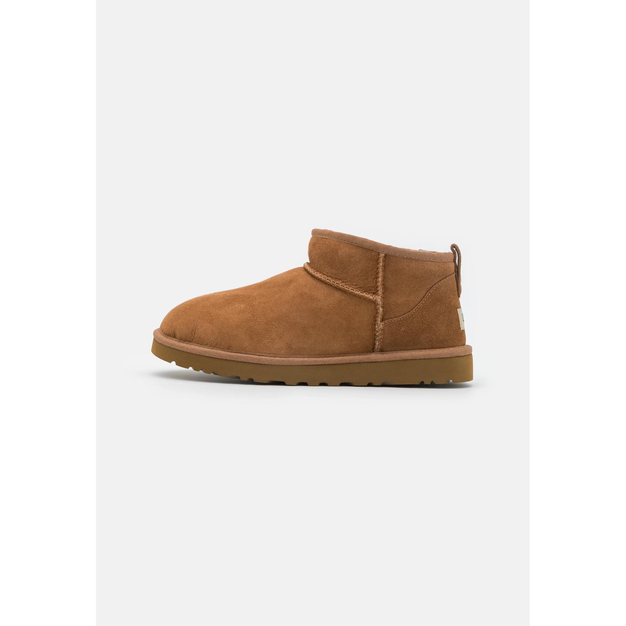 UGG M clasicc ultra mini chesnut Modelo 1  NEUMELMINICHESNUT