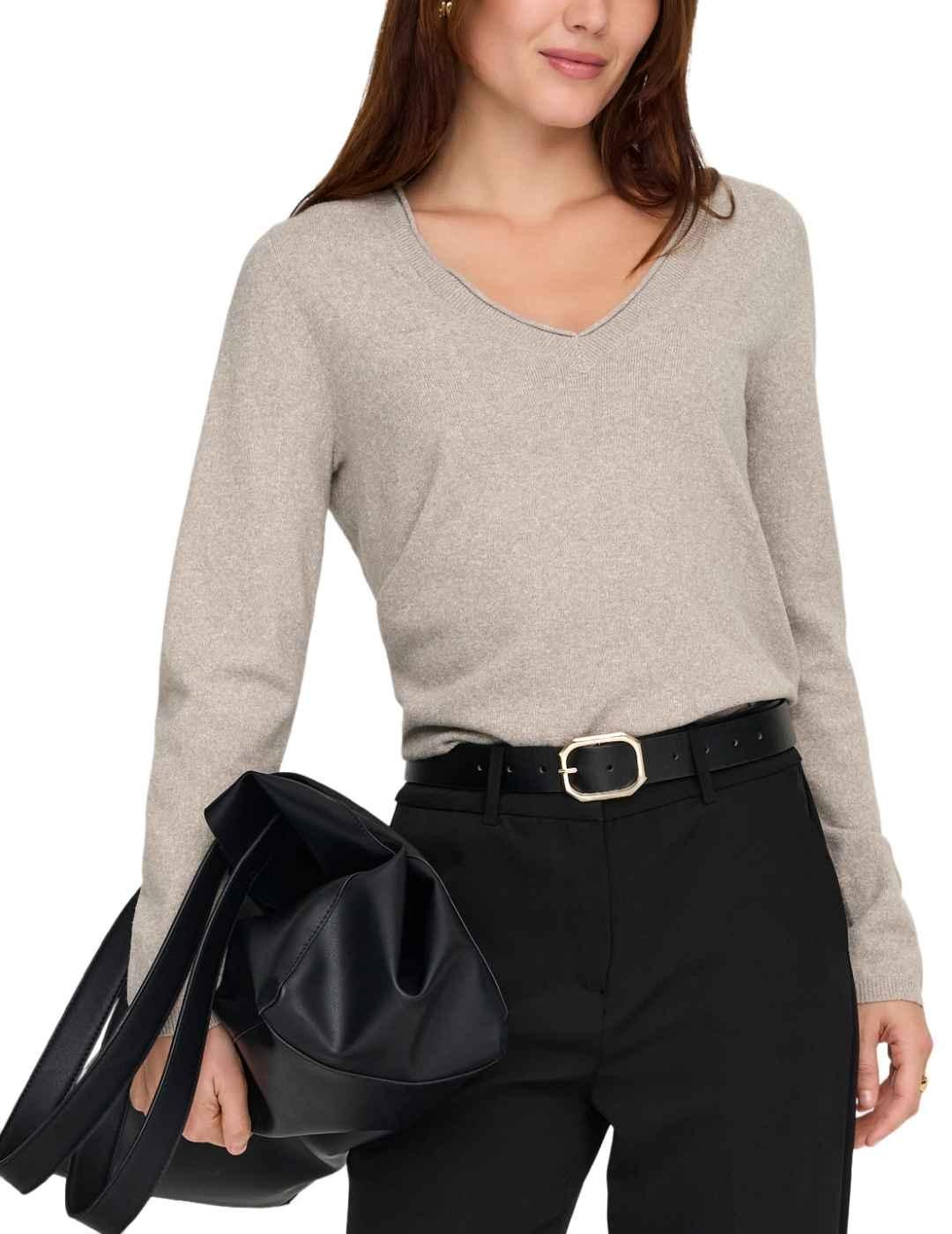 Jersey Only Loyal beige cuello pico manga larga de mujer