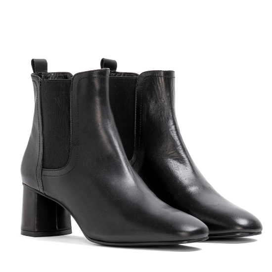 Botín de Piel Elodie Flor Coy Negro - 45mm Tacón