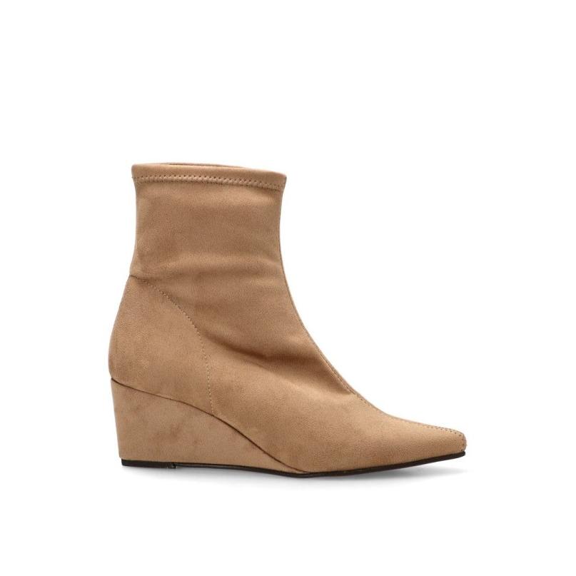 Botin Weekend Mustang - Mujer - Cuña Alta - Modelo 55254 - Color Arena