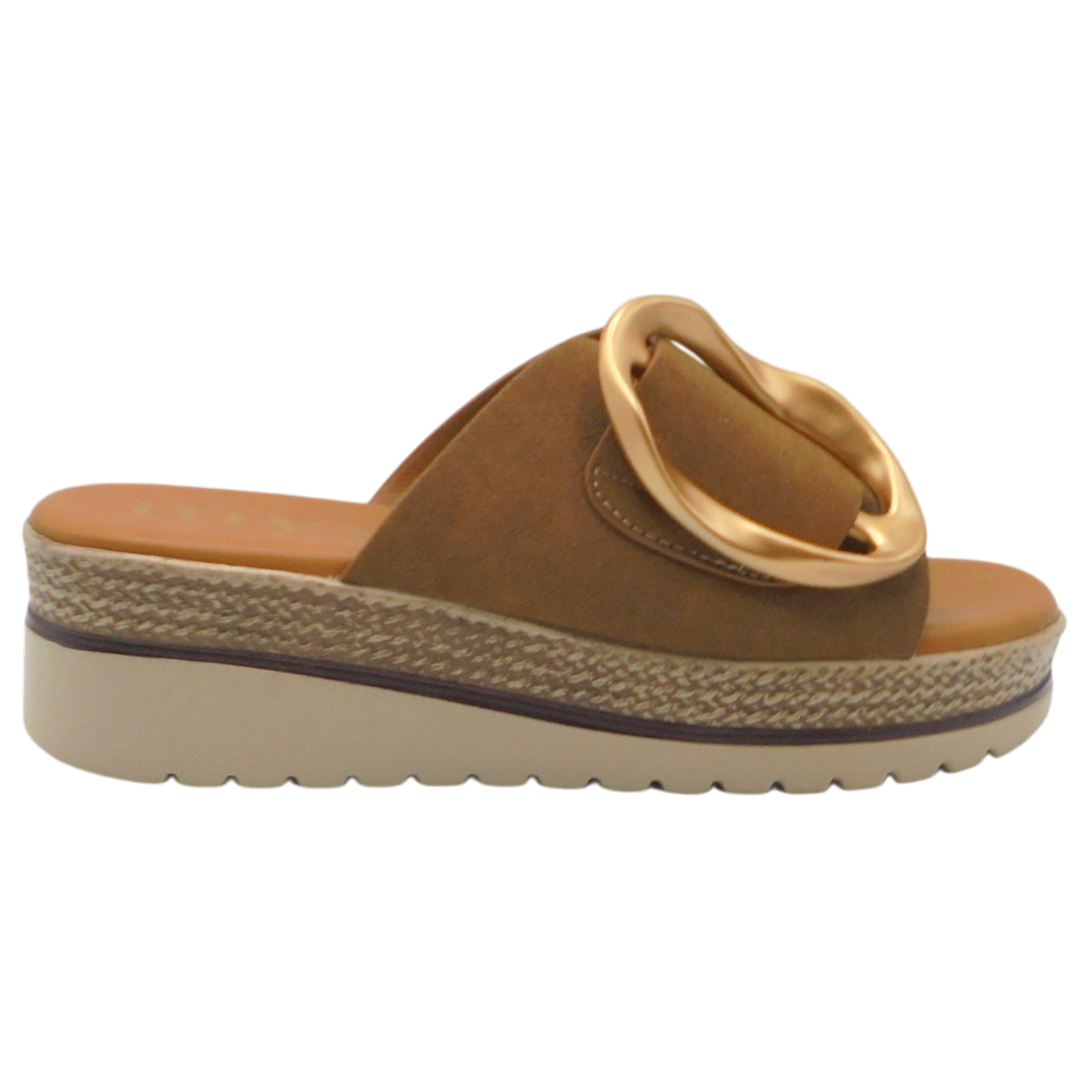Sandalias Mysoft modelo 26M192 en color Beige