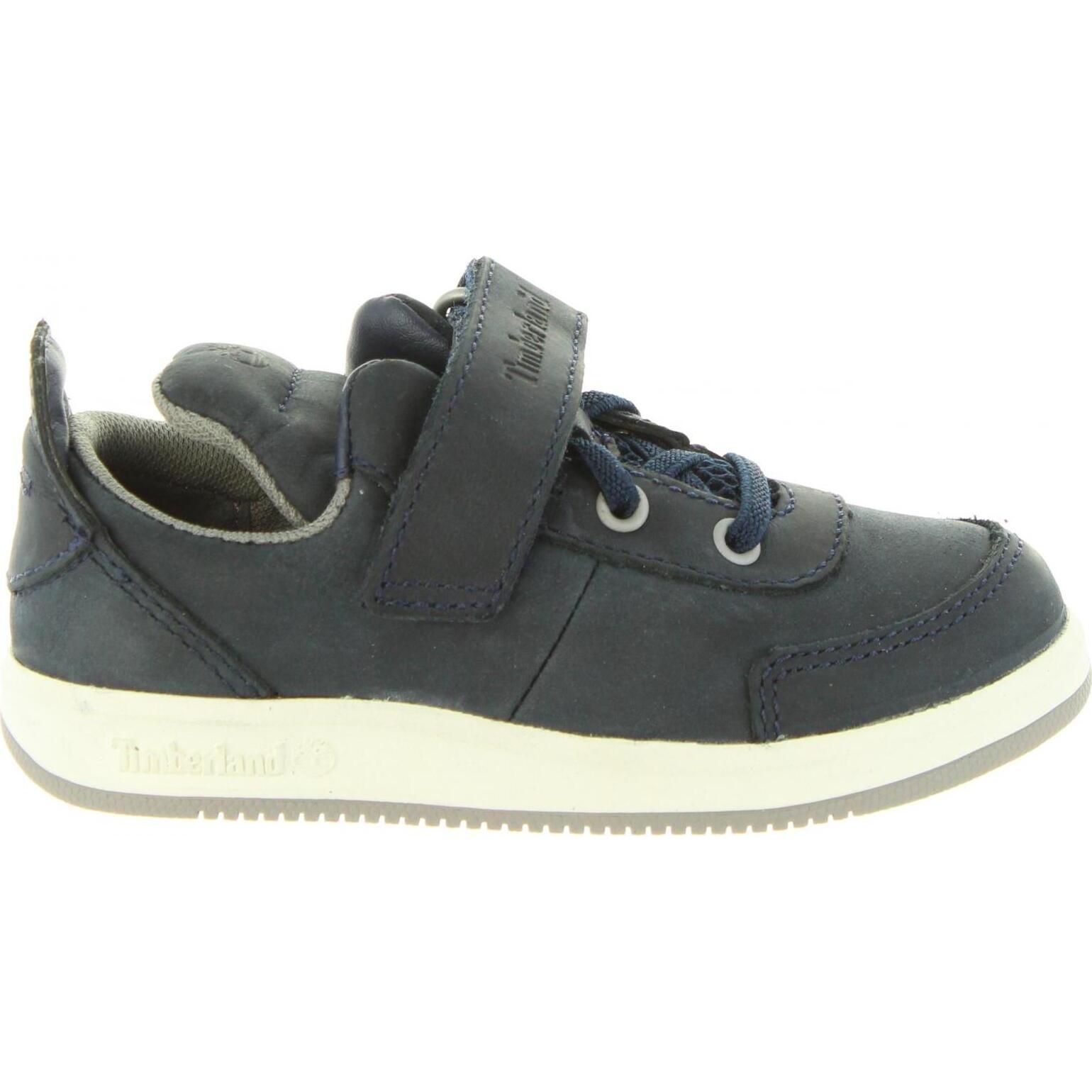 Timberland A1ISV Court Navy Kids Shoes offer padded insole, anti-slip sole, and flexible design, perfect for active boys seeking comfort and safety in casual sneakers.