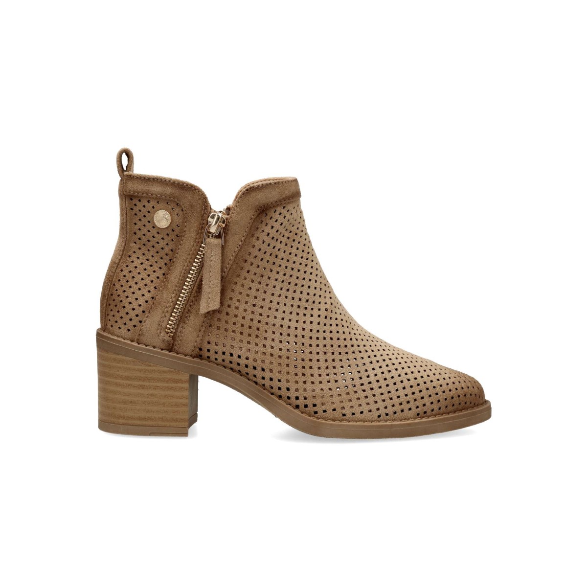 XTI - Botines de mujer estilo campero vegano troquelados con cierre lateral y tacón de 5,5 cm para looks elegantes y cómodos
