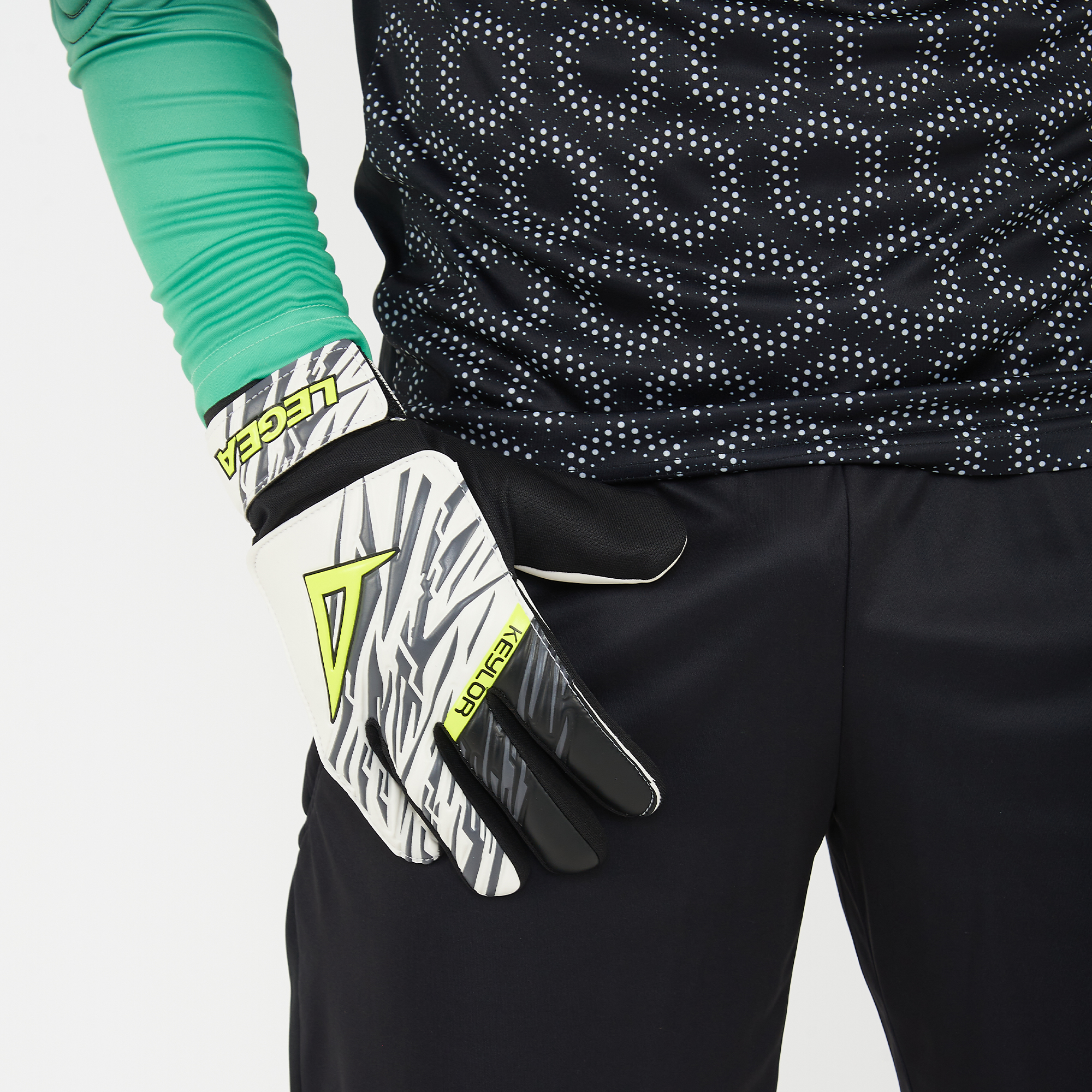 Legea Guanto Keylor Portiere - 100% Latex - Chiusura Velcro - Design Professionale