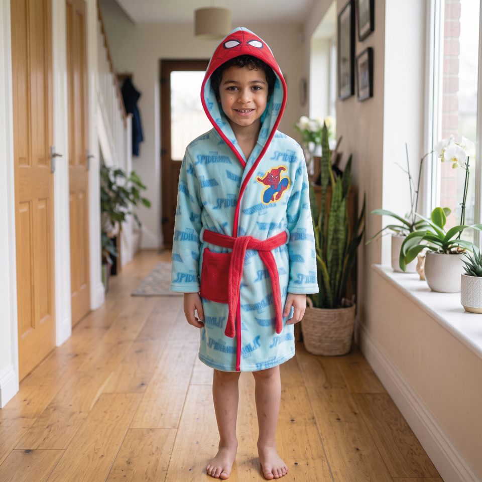 Disney - Bata Coralina Spiderman Capucha y Lazo Invierno Suave Cómoda Rojo Celeste