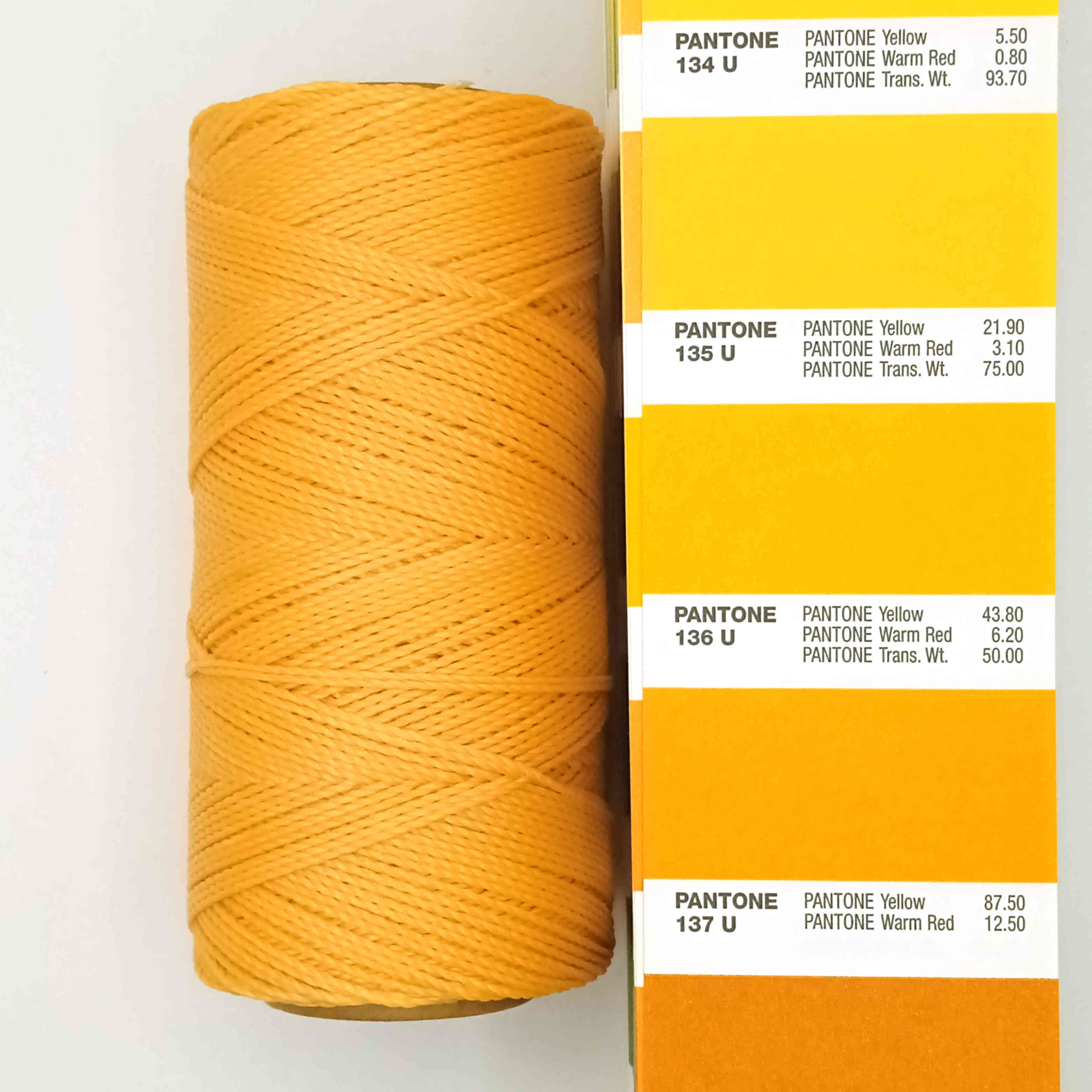 Hilo Encerado Profesional Linhasita 100gr - 0.5mm, 337 Metros, Hecho en Brasil, para Macramé, Coser de Cuero, Etc ...