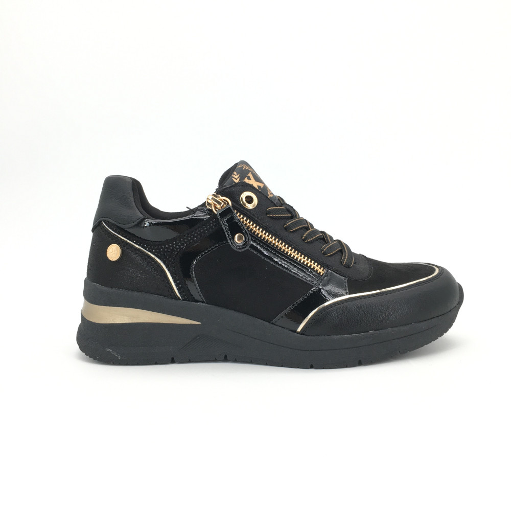 Deportivo Xti para mujer, mod.144223, Deportivo Xti cremallera cordón cuña