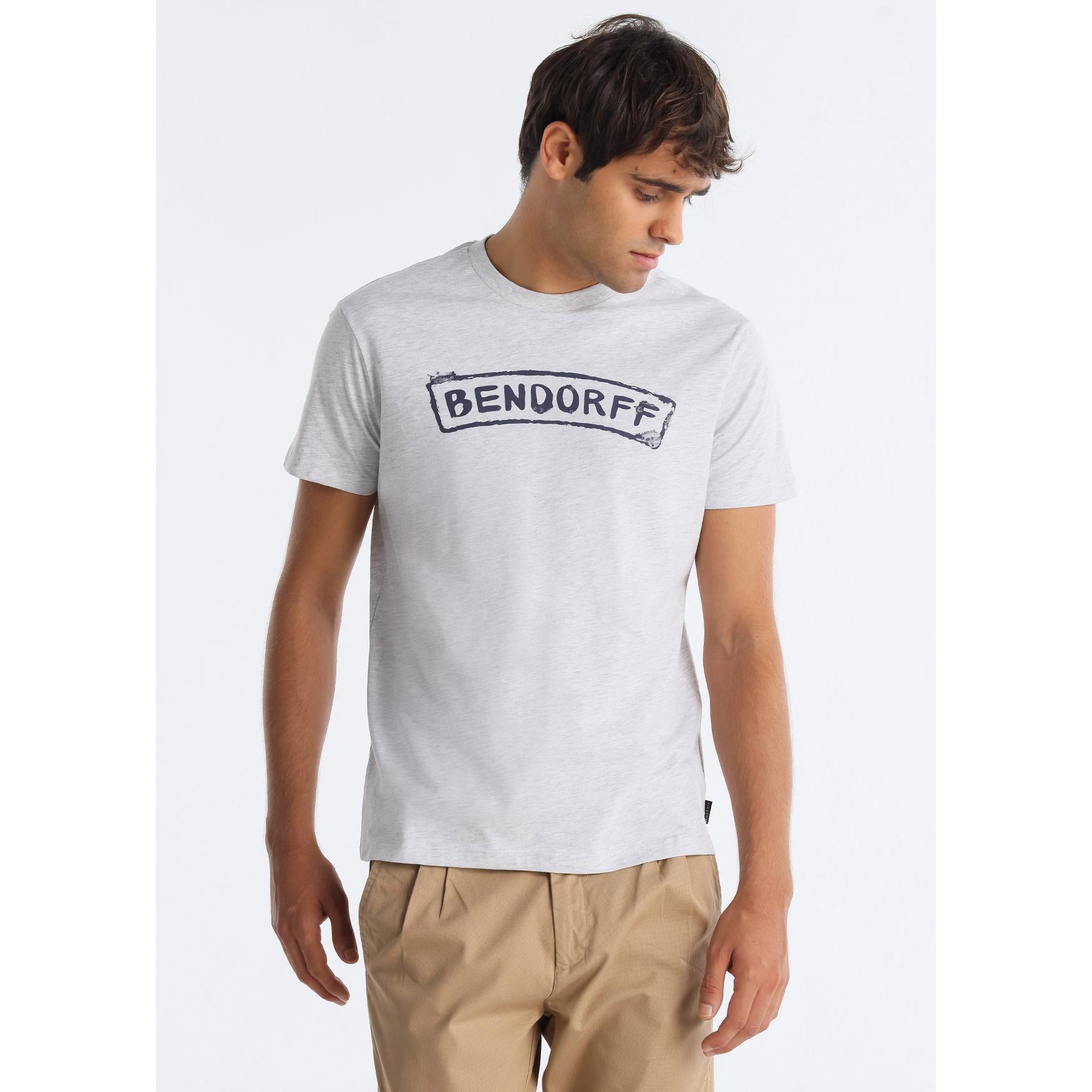 Camiseta manga corta con grafica bendorff en el pecho