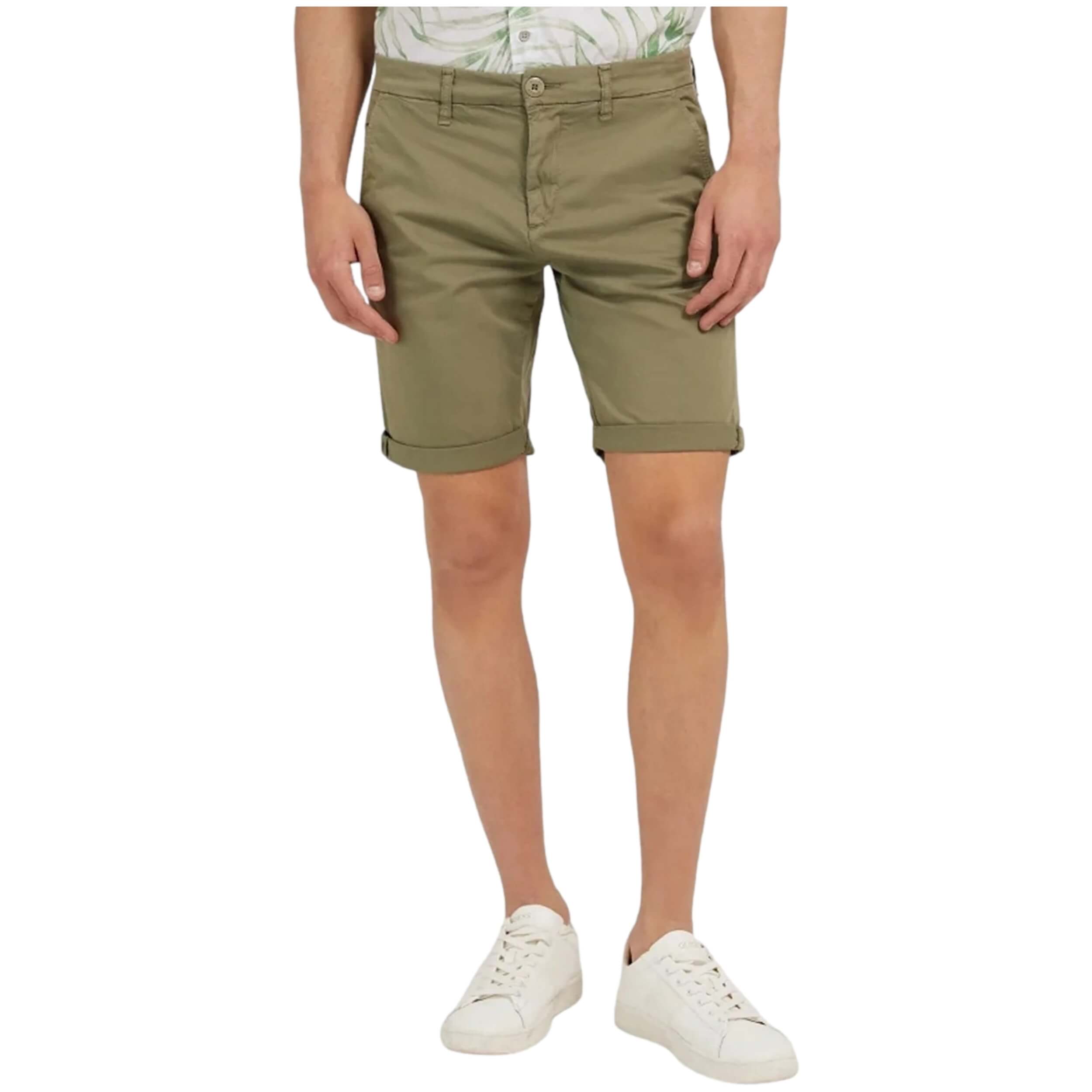 Pantalones Cortos Guess modelo M36GD05WFW3G1ED para Hombre en color Verde