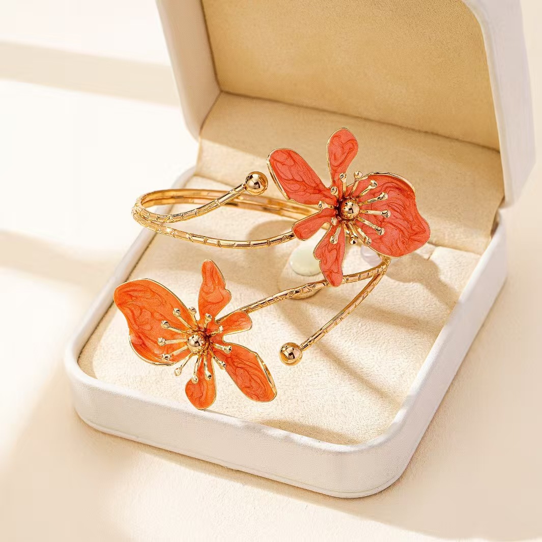 Brazalete floral para mujer, brazalete superior floral vintage, pulsera abierta, accesorio estético