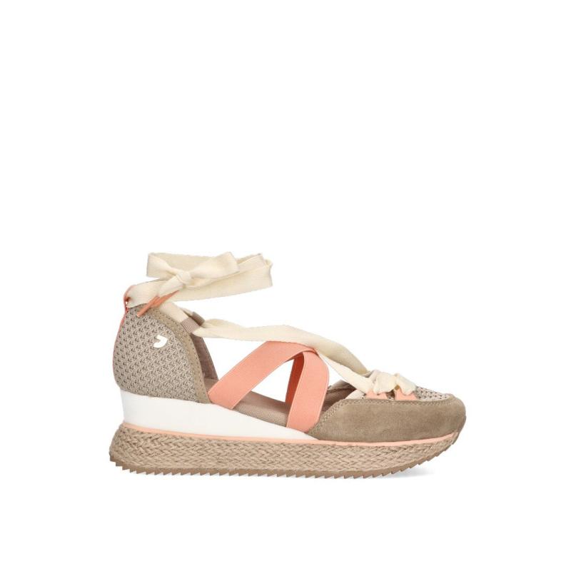 Zapatillas Casual Gioseppo - Mujer - Cuña Media - Modelo Totnes - Color Beige
