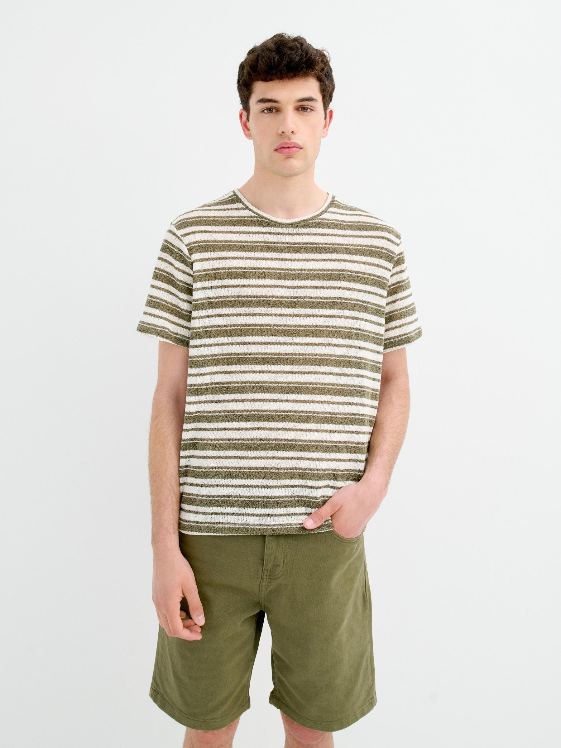 Camiseta de rayas, mezcla poliéster-algodón, suave, ligera, manga corta, cuello redondo, corte oversized INSIDE