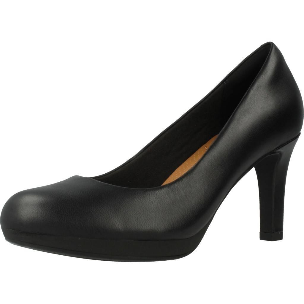 Salones Mujer Marca Clarks Modelo Adriel Viola