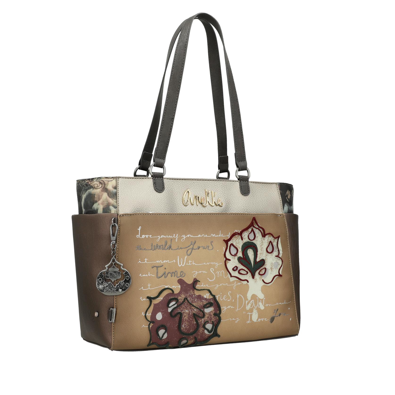 Bolso grande de hombro Manifesto - Anekke Real - Dos asas largas de hombro - Compartimento principal con cierre de cremallera - Dos bolsillos laterales - Bolsillo frontal y trasero con cremallera - Ref. 41712-216 - Mide 41 x 26 x 15 cm
