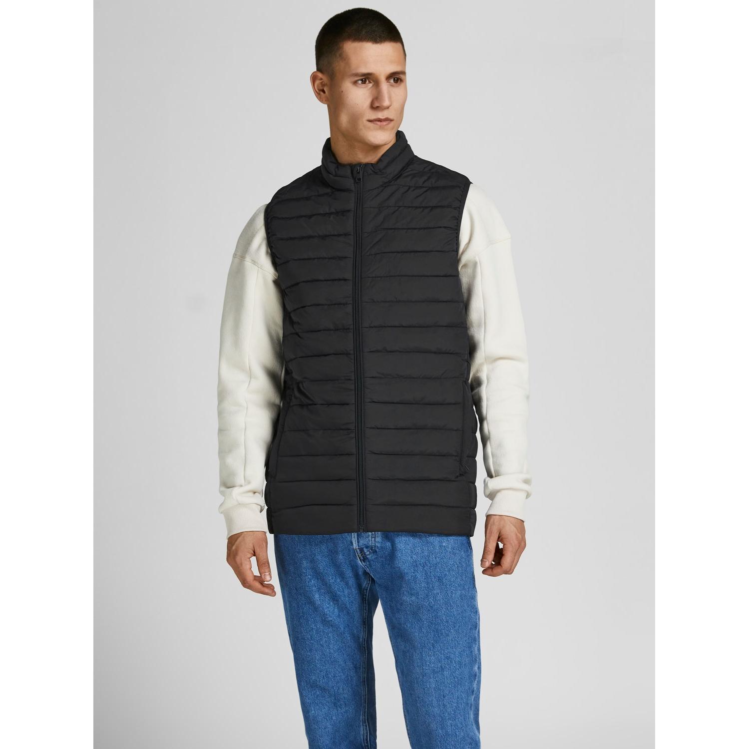 Jack & Jones mod. 12211132 Chaleco básico alcochado