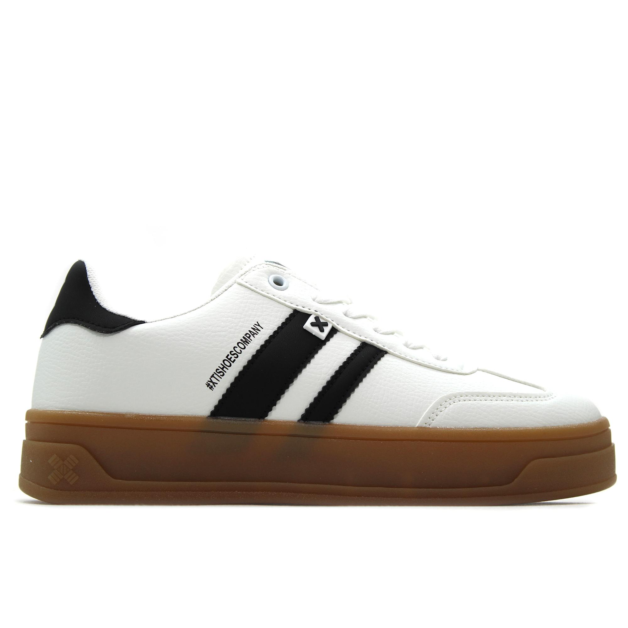 Xti 143645 Zapatilla sneakers deportiva,bamabas con cordones,suela ancha blanca de goma,sencilla,clásica, para señora