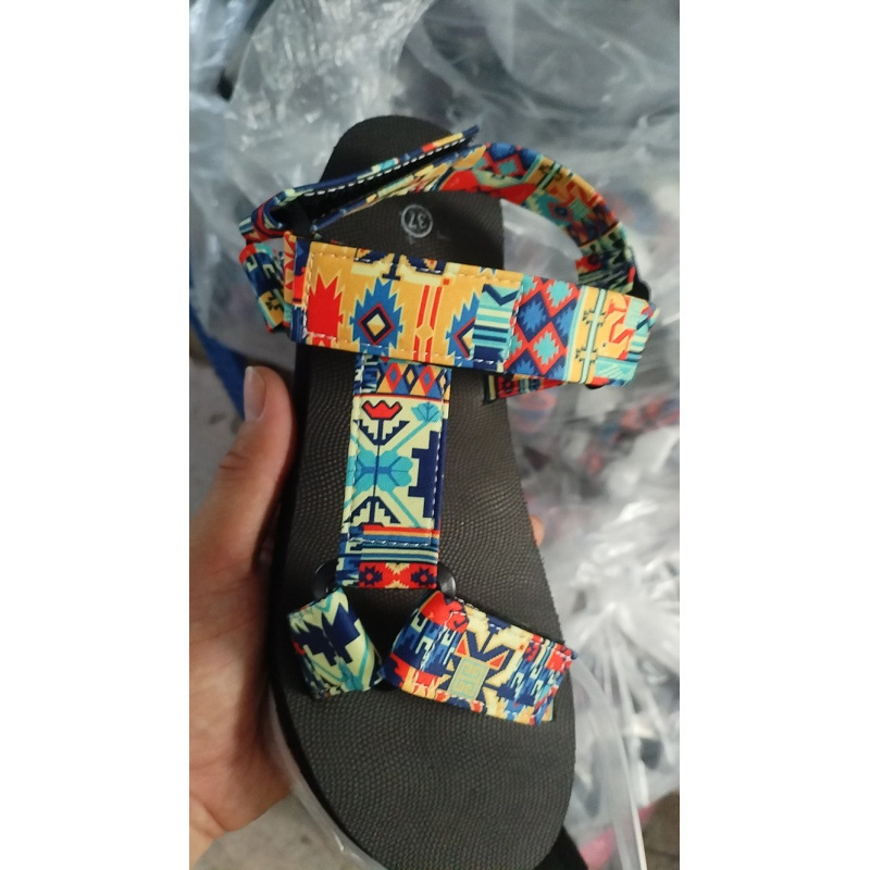 TK Nuevas sandalias de Playa de estil étnico con Velcro y Suela Gruesa de verano a juego para Mujer Talla 43.