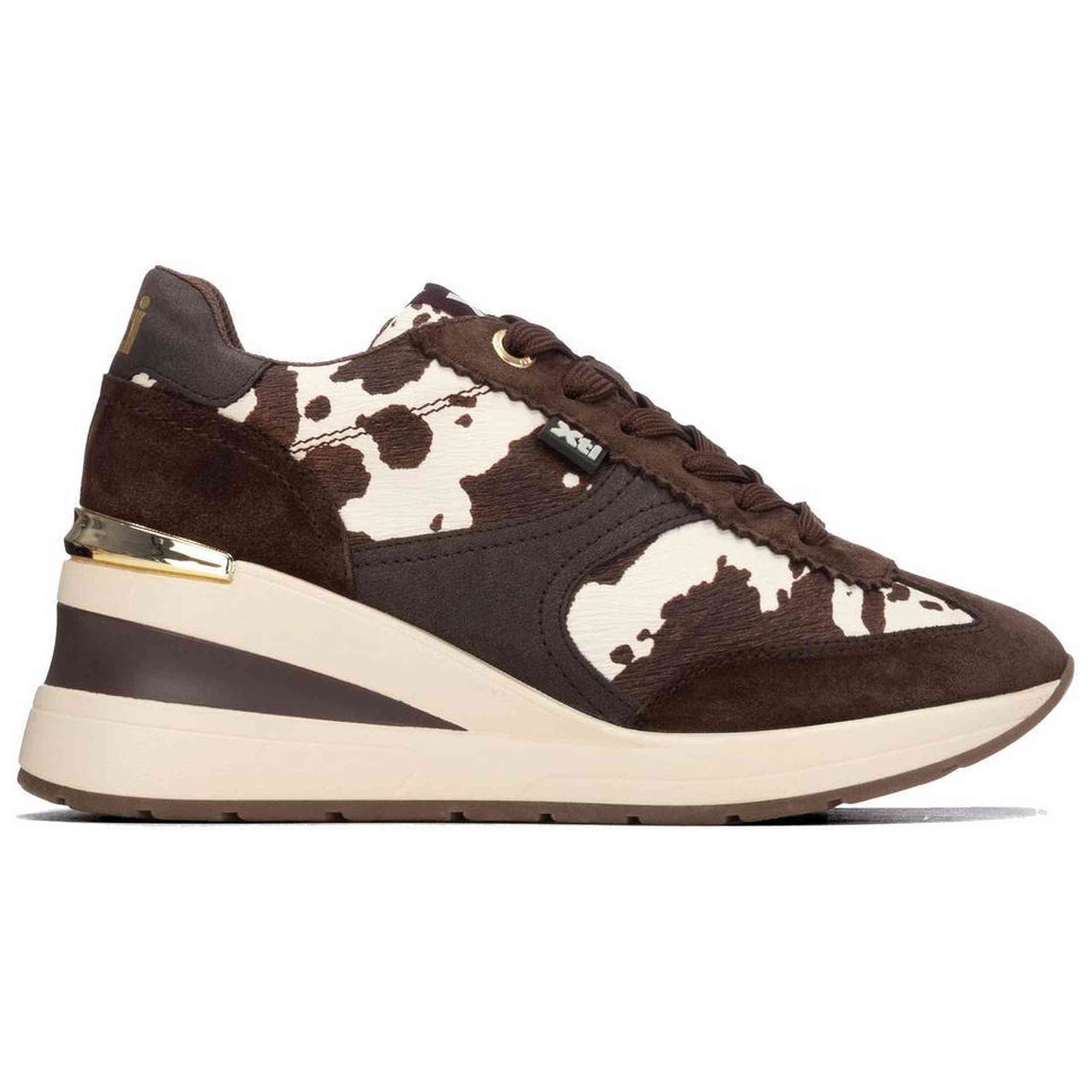 Zapatillas Xti modelo 14636701 para Mujer en color Marron