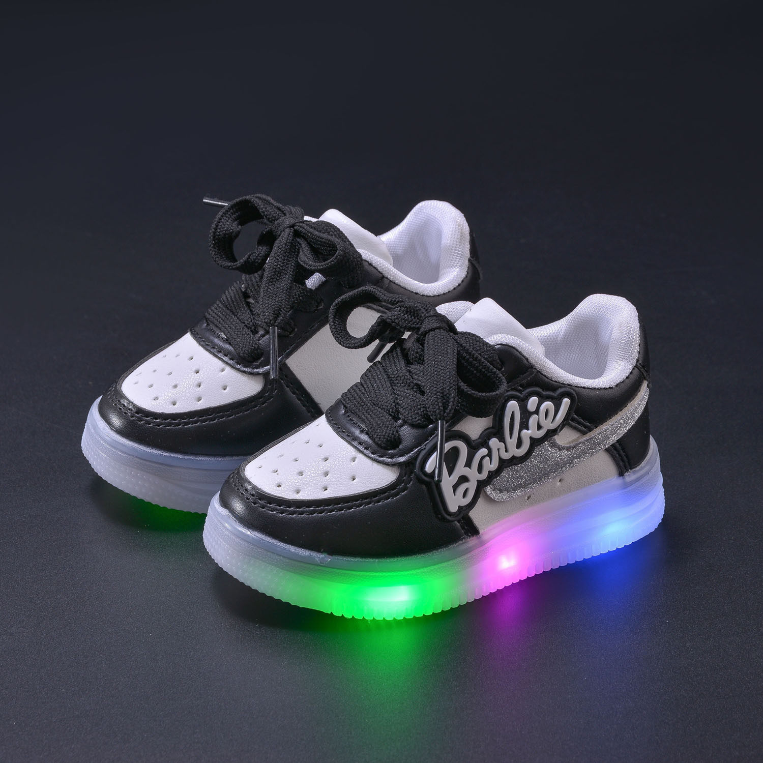 TK Zapatos luminosos con letras para niñas, nuevos zapatos deportivos de suela suave para niñas de primavera, zapatos casuales y ligeros.