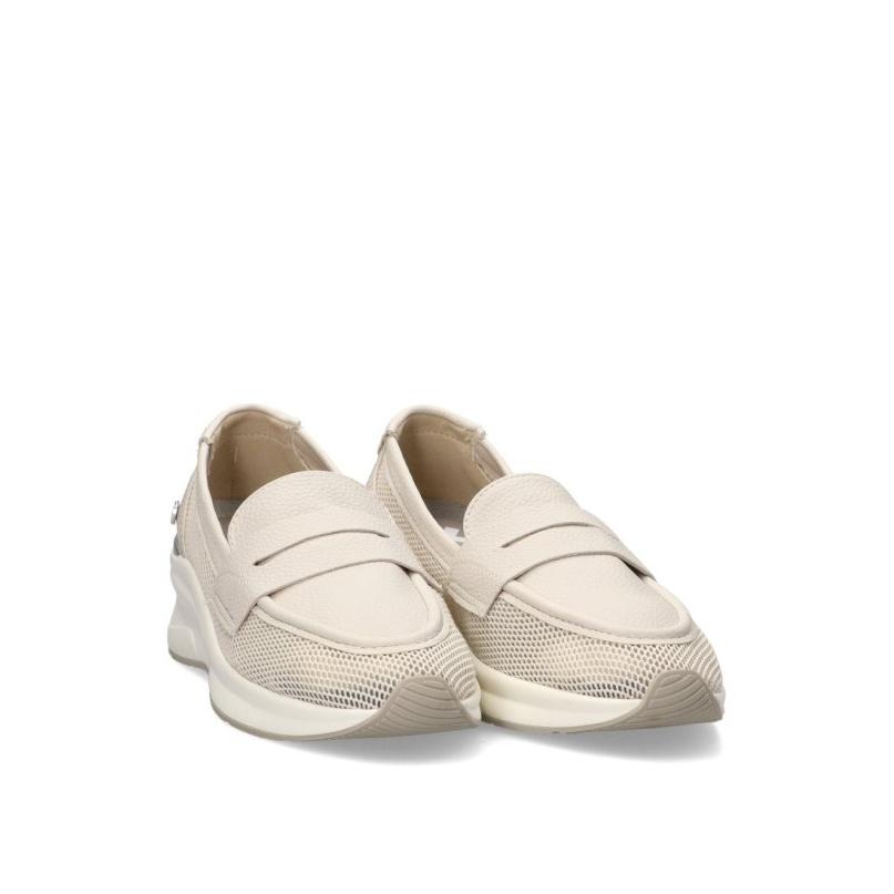 Nautico Kiova Mocasin Xti - Mujer - Suela Plana - Modelo 143707 - Color Hielo