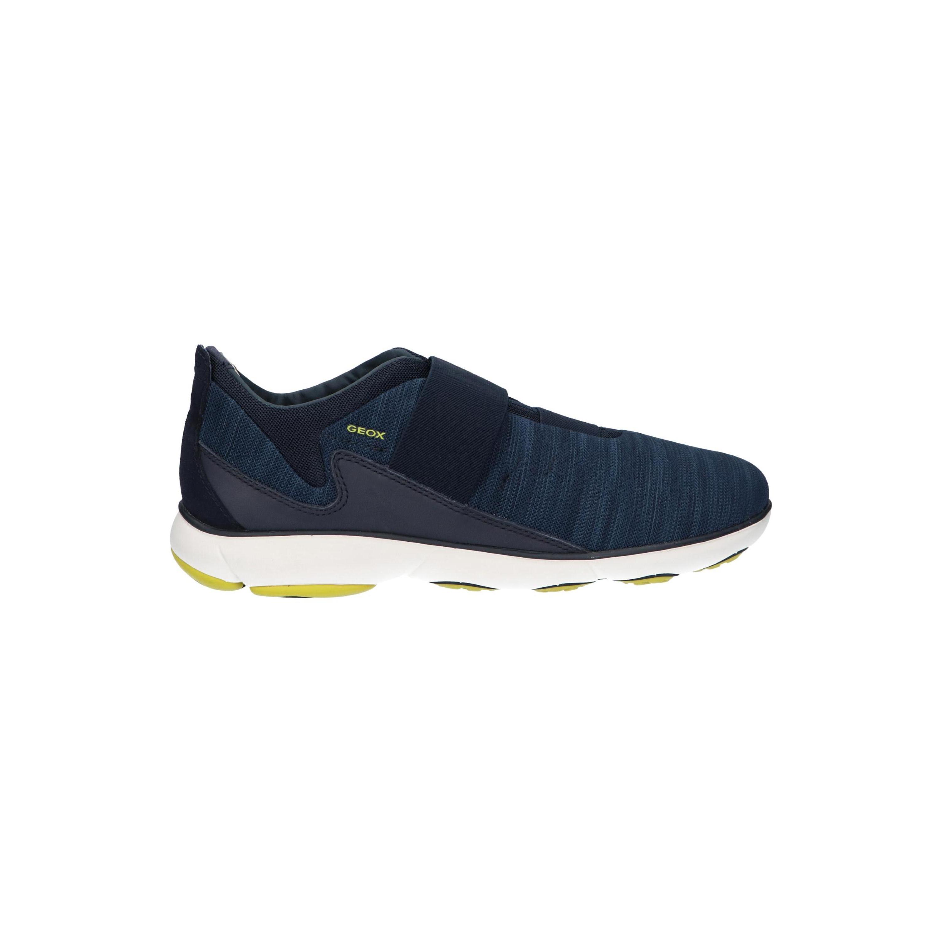 Geox men's casual sneakers in blue, breathable textile and leather, adjustable lace closure, rubber sole, comfortable and versatile shoes for autumn-winter and spring-summer outdoor activities, ideal men's sneakers for casual use.