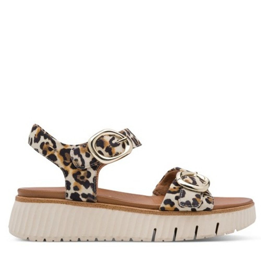 Cómoda  88721 PIEL BEIG LEO: sandalia piel con plantilla acolchada, velcro, cuña 5 cm y suela goma flexible. Cómodas, sin rozaduras. ¡Cómpralas ahora! Altura Tacón bajo (3-5 cm) Referencia