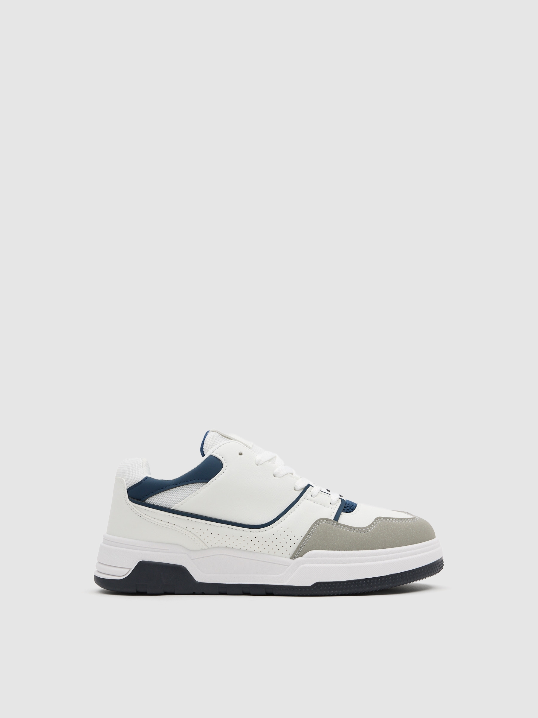 Zapatilla casual estilo skater, efecto piel, suela de goma, ideal para uso diario INSIDE