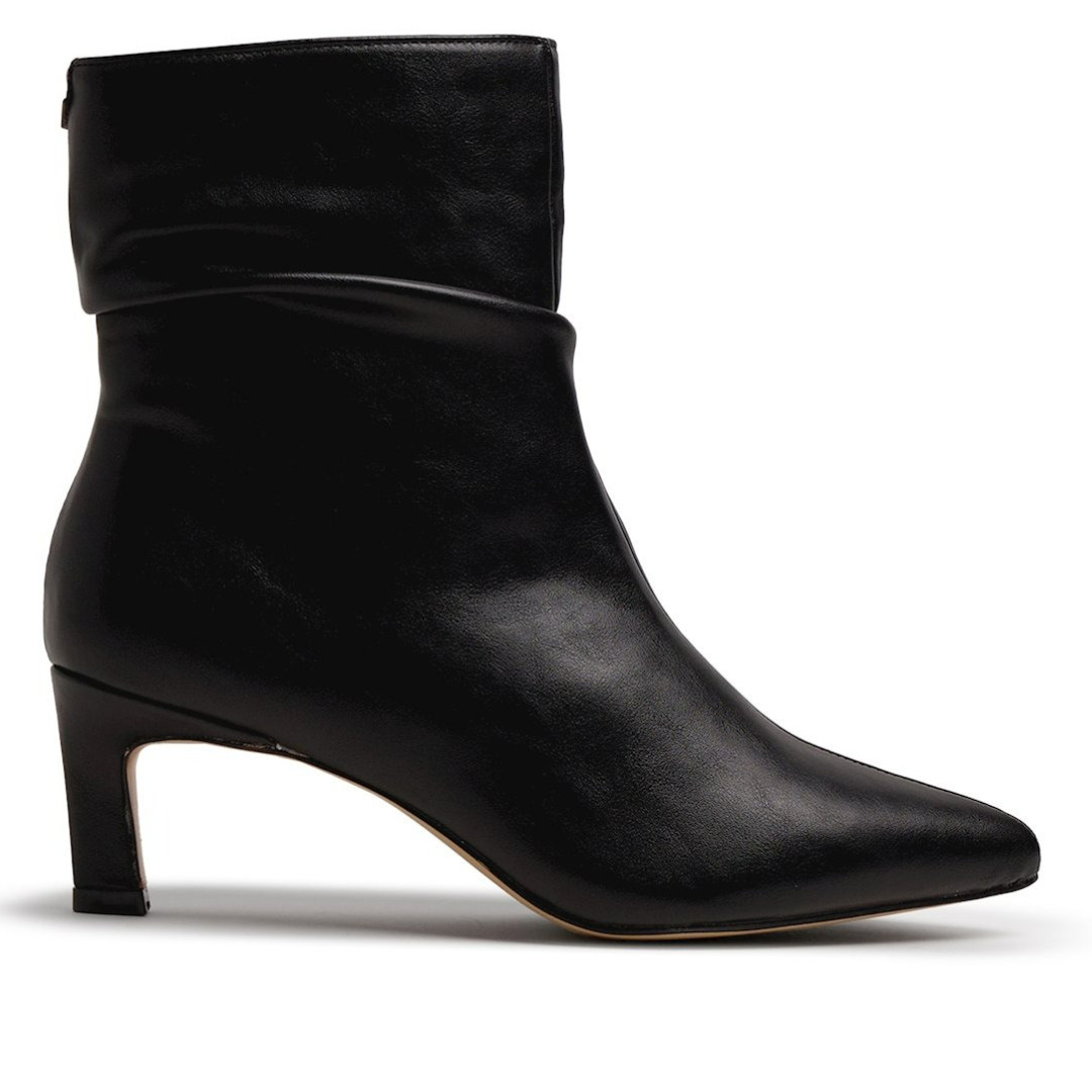 Botines tacón Mustang Gala de mujer negros con tacón y puntera afilada